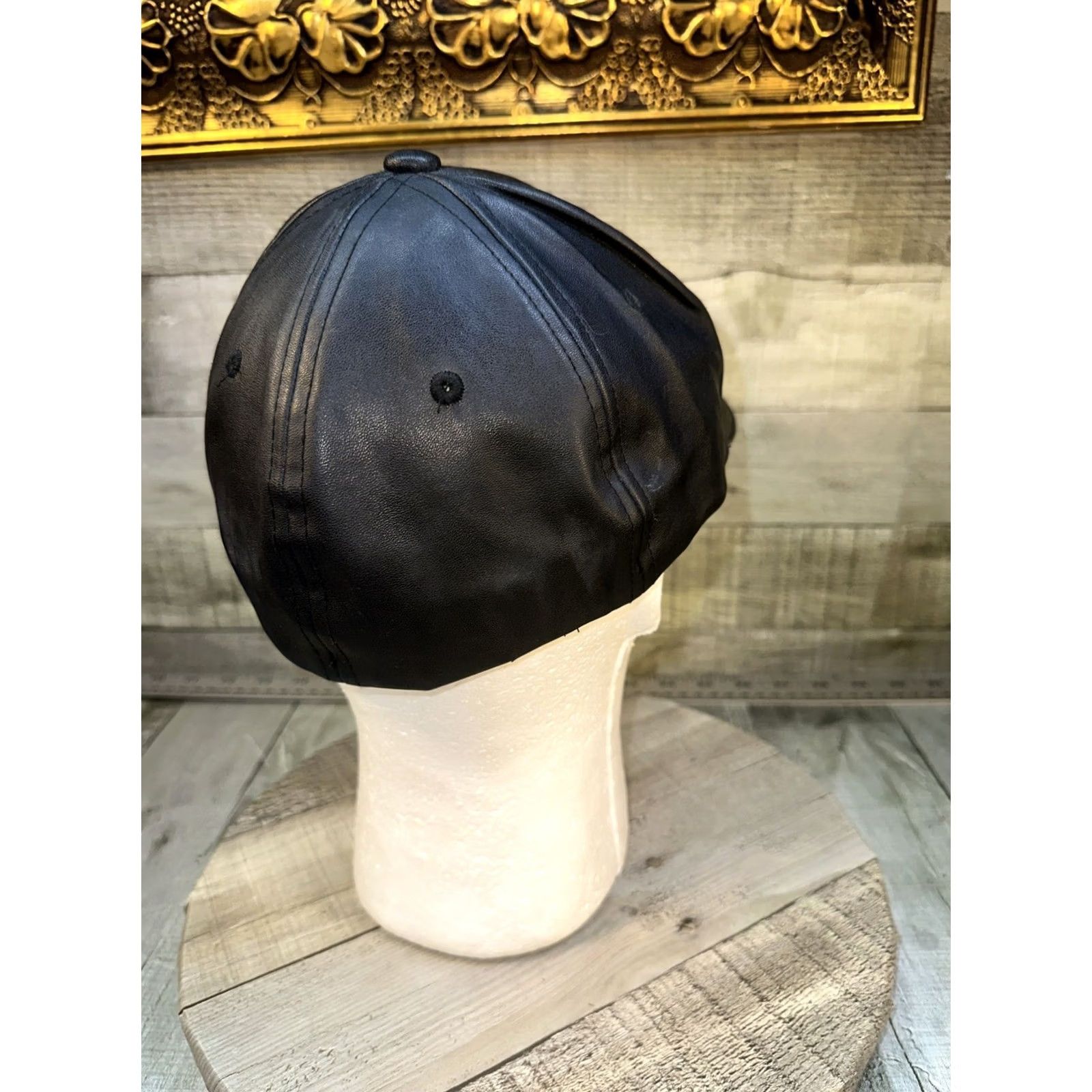 Vintage VINTAGE Unbranded Baseball Cap L Unisex Adults Black Faux Leather Adjustable Chicago Skyline Emboidered City 6 Panel Hat Size ONE SIZE - 4 Thumbnail