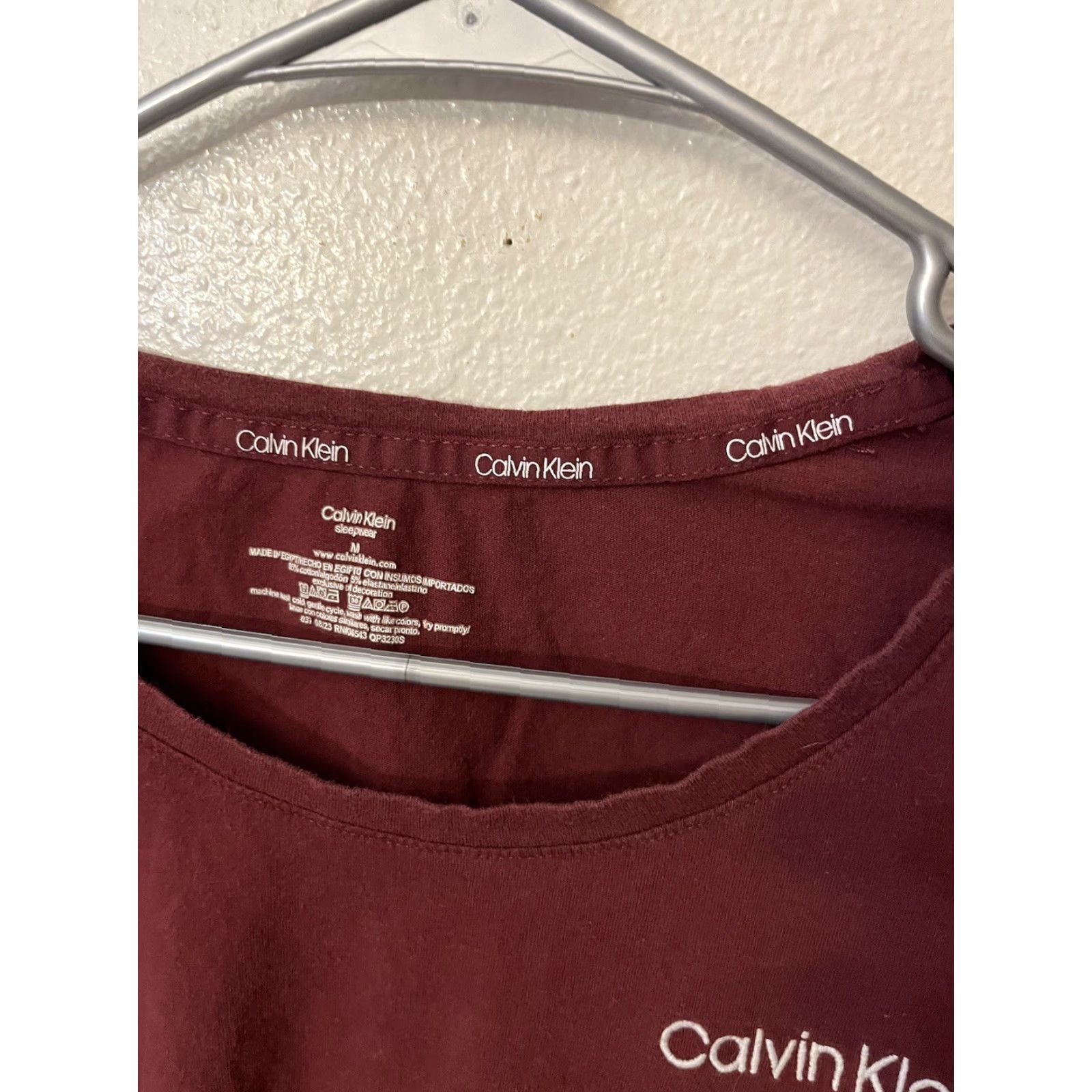 Calvin Klein Calvin Klein Sleep Shirt Womens Crew Long Sleeve Maroon Burgundy Medium Shirt Womens Sleep Shirt Crew Neck Embroidered Logo Cotton Blend Vintage No Size M / US 6-8 / IT 42-44 - 2 Thumbnail