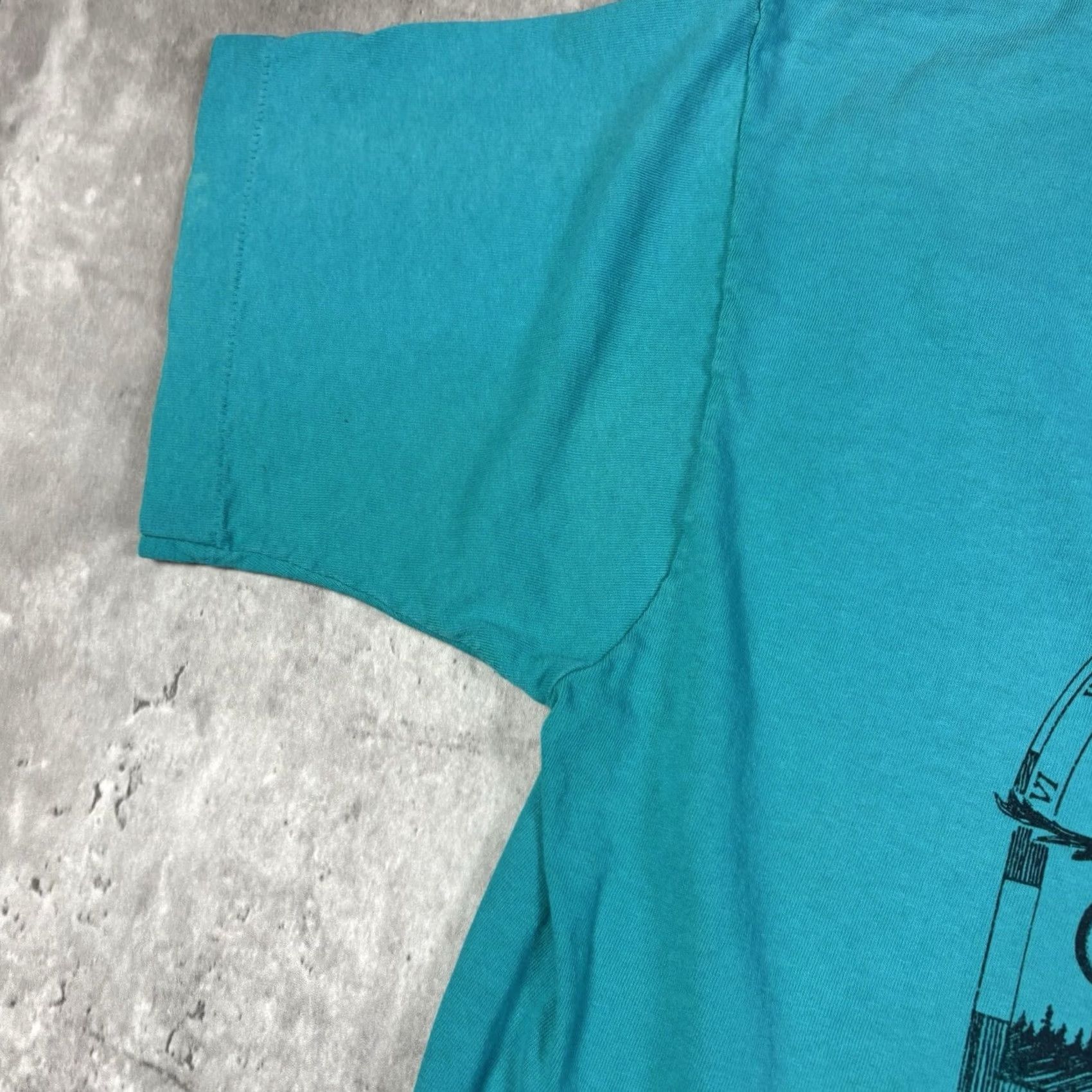 Fruit Of The Loom VINTAGE 90s Mountain Solstice Nature Art T Shirt Mens XL Blue Cotton Graphic Print Crew Neck Short Sleeve Fruit of the Loom"} Size US XL / EU 56 / 4 - 6 Thumbnail