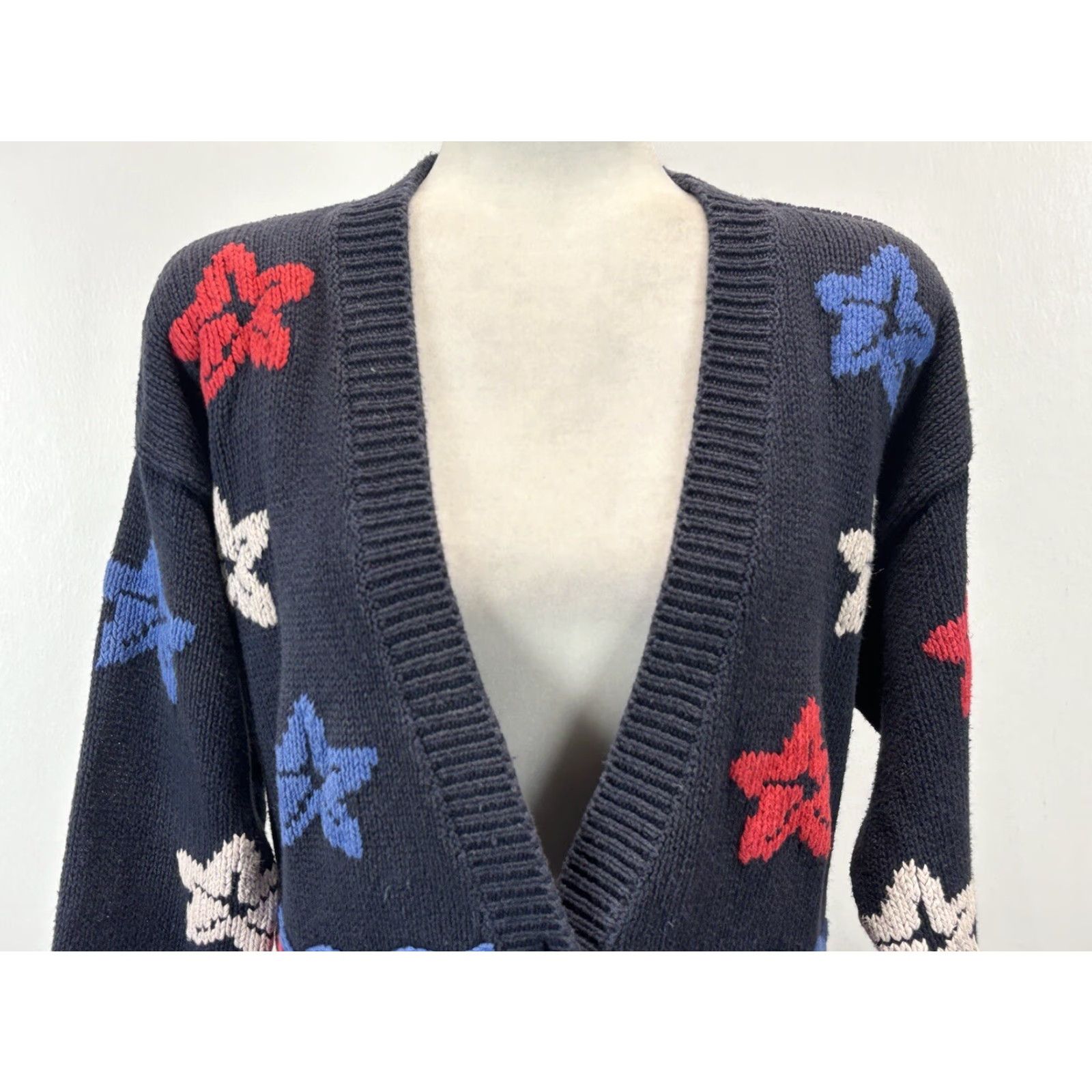 Nautica VINTAGE Best American Cardigan Sweater Women’s Small Navy Nautical Knit Long Sleeve V-Neck Size S / US 4 / IT 40 - 6 Thumbnail