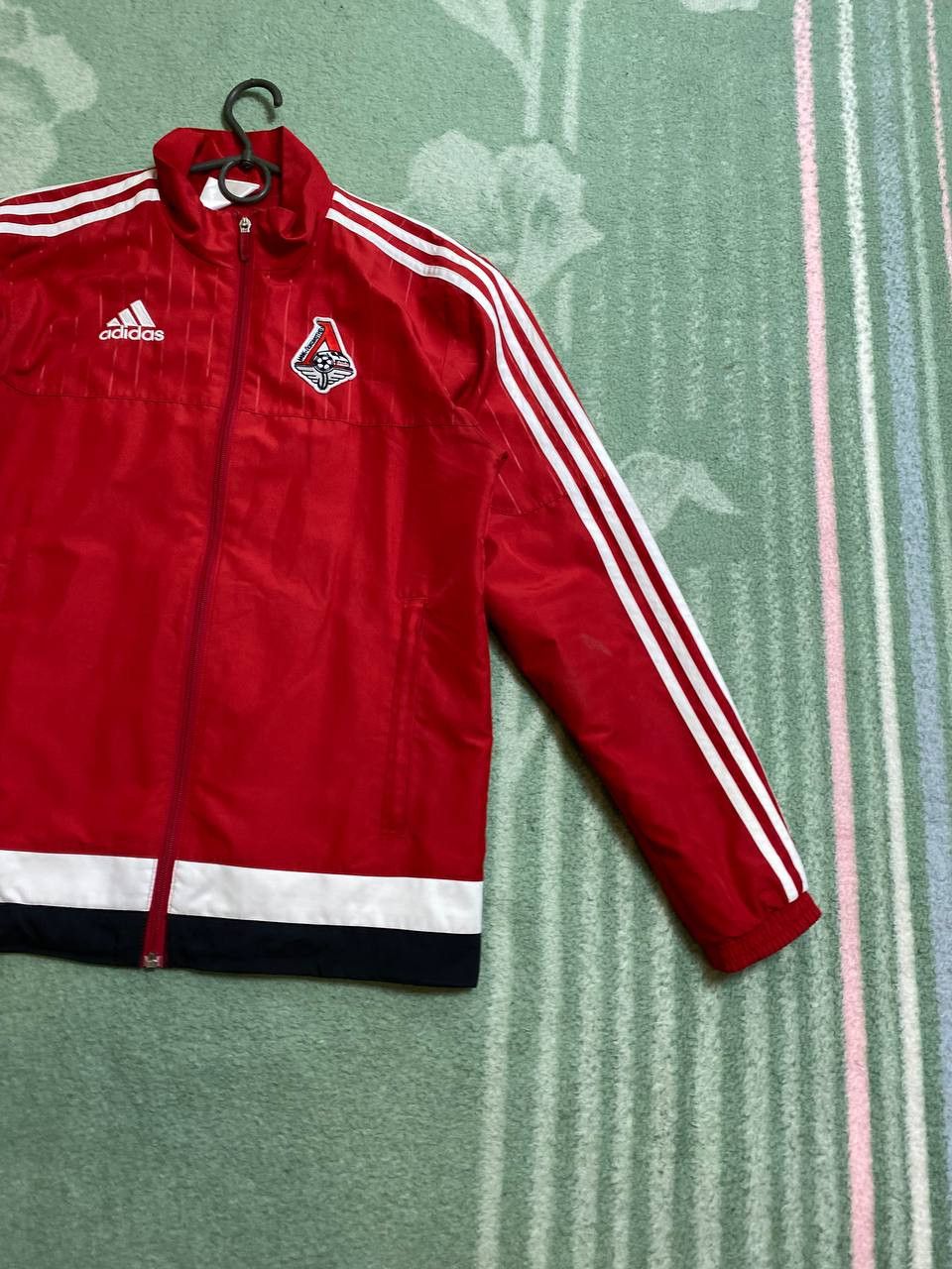 Adidas vintage Adidas logo Y2K jacket red Streetwear Size US S / EU 44-46 / 1 - 10 Thumbnail