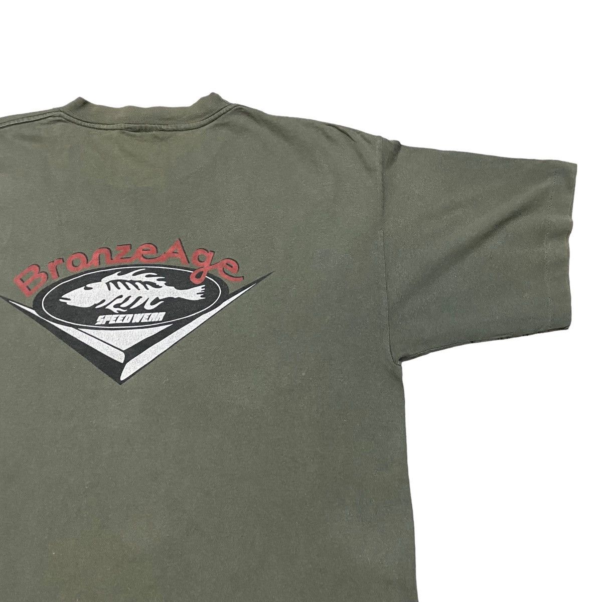 Vintage Vintage 90s Bronze Age Shirt Sunfaded Size US XL / EU 56 / 4 - 8 Thumbnail