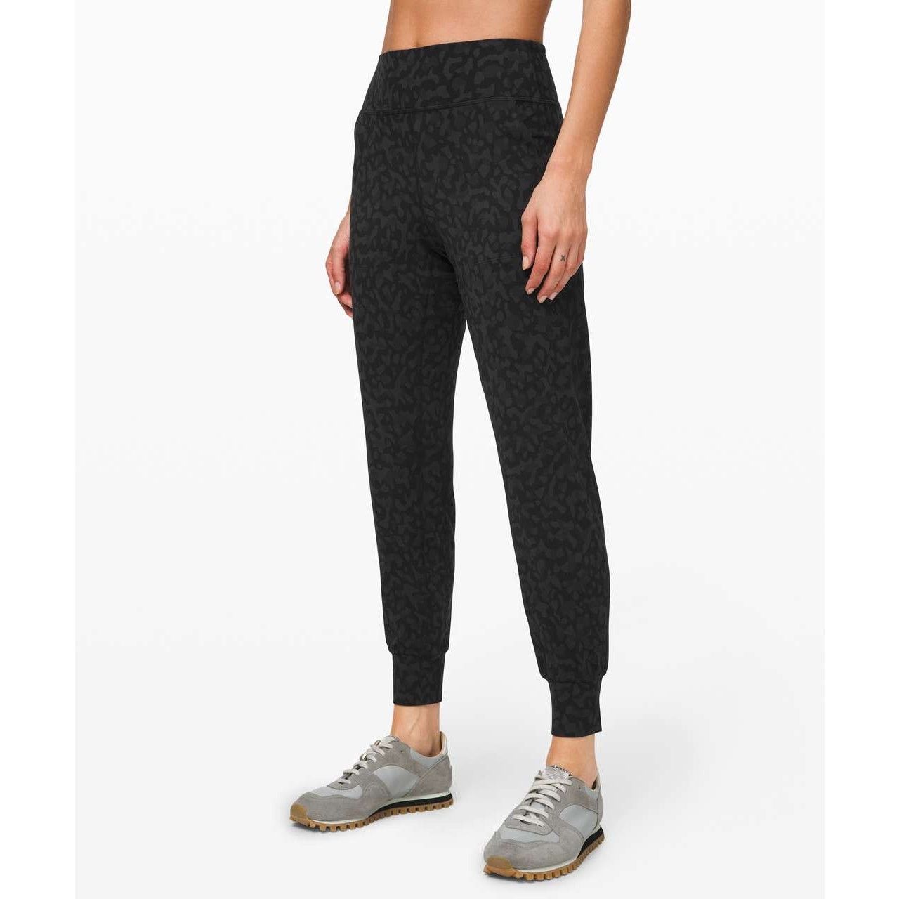 Lululemon Align Jogger outlet *28