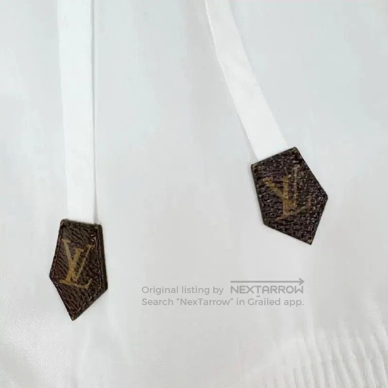 Louis Vuitton Louis Vuitton Women's White Summer Short Sleeve Shirt . Size XS / US 0-2 / IT 36-38 - 4 Thumbnail