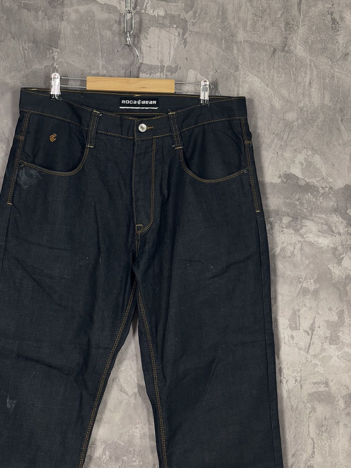 Rocawear × Vintage Vintage Rocawear Baggy Fit Wide Leg Denim Jeans Black Size US 36 / EU 52 - 4 Thumbnail