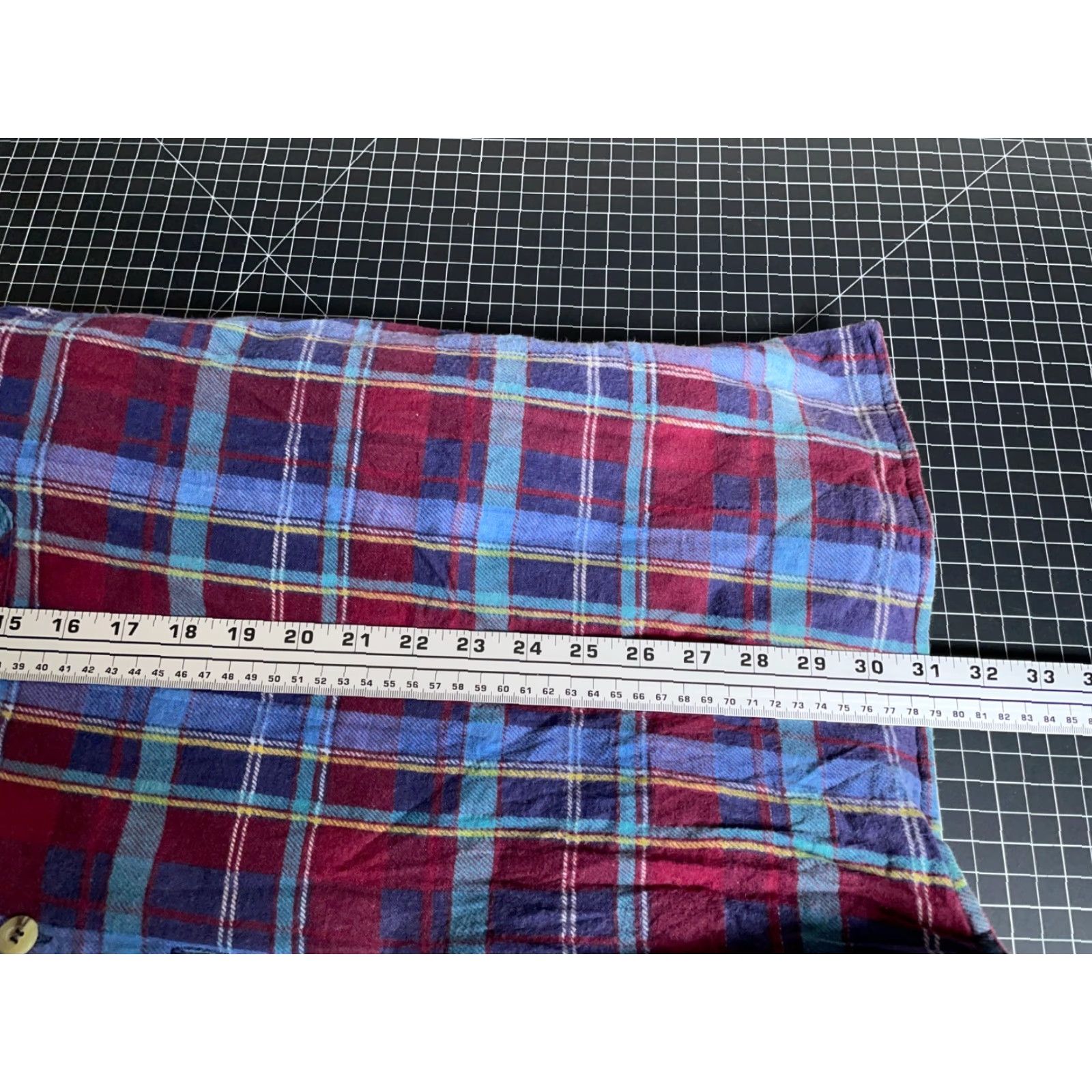 Vintage Highland Outfitters Shacket Adult XL Red Plaid Quilted Flannel Shirt Jacket Mens Size US XL / EU 56 / 4 - 6 Thumbnail