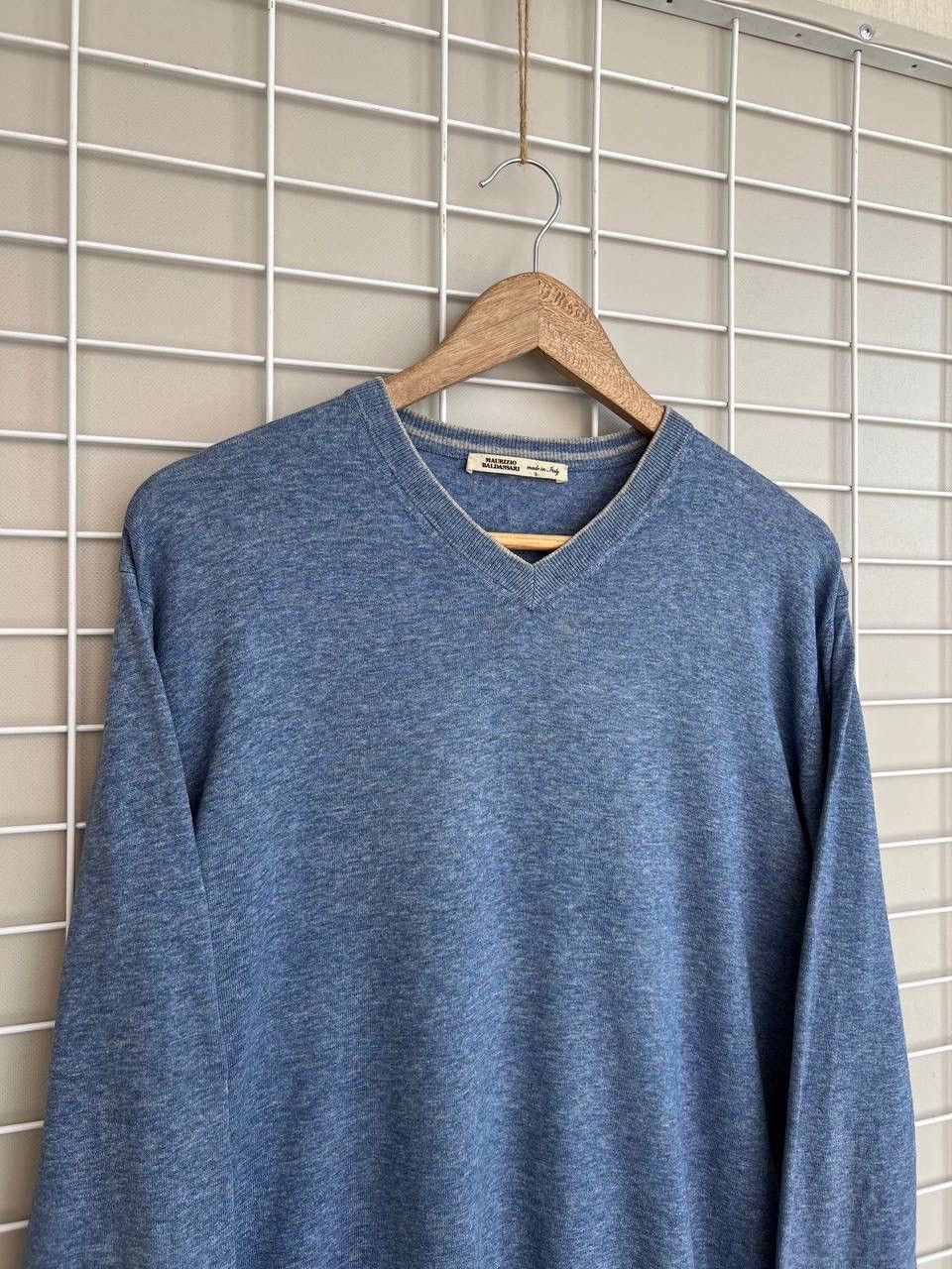 Maurizio Baldassari Maurizio Baldassari V-Neck Knit Sweater Mens Size M/L Jumper Size US L / EU 52-54 / 3 - 3 Thumbnail