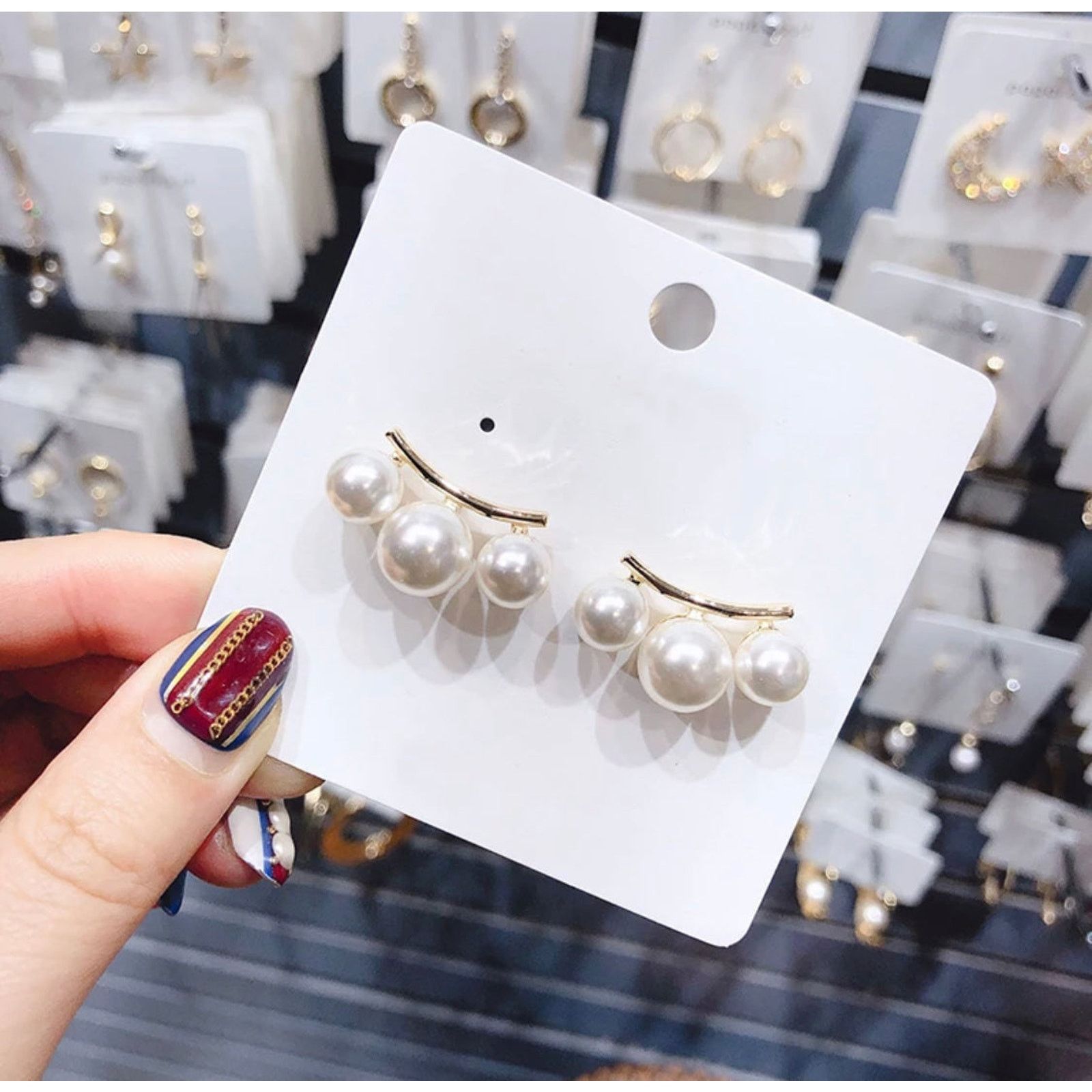 Japanese Brand Clara Triple Pearl Gold Earrings Size ONE SIZE - 4 Thumbnail