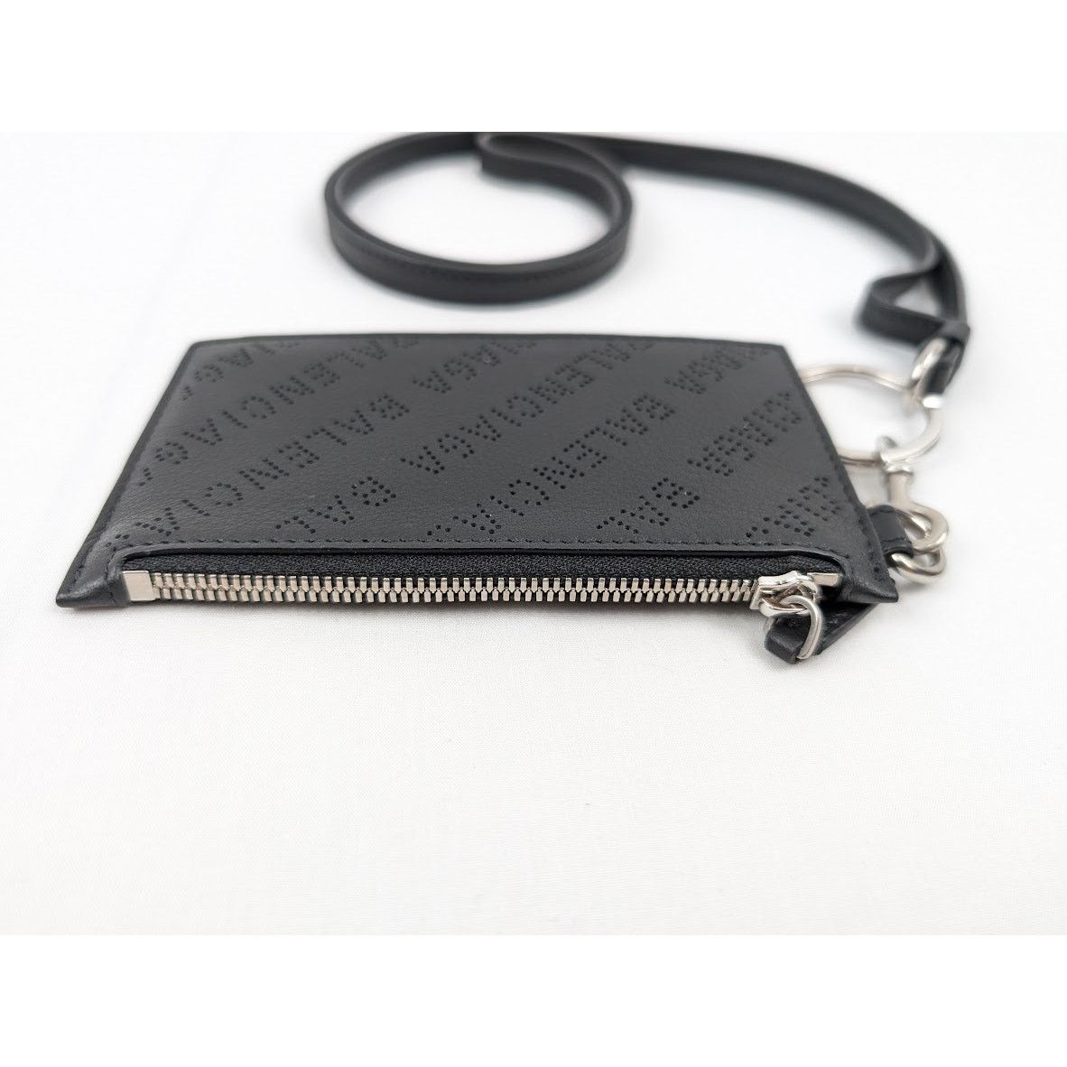 Balenciaga o1rshd1 Size: OS / Logo Perforated Cash Card Case on KE Size ONE SIZE - 5 Thumbnail