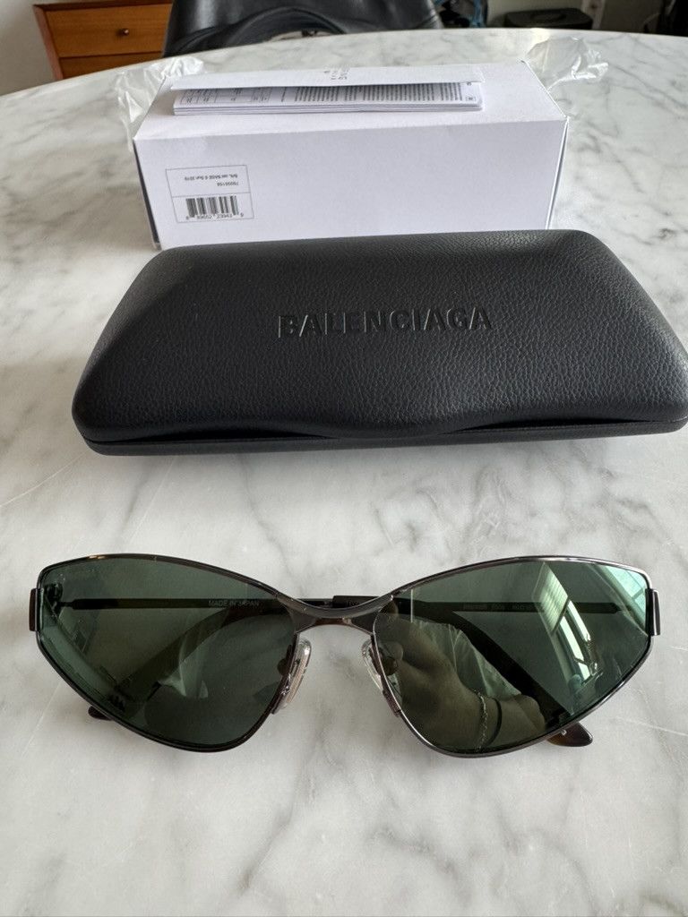 Balenciaga Gun Metal Cat Eye Size ONE SIZE - 4 Thumbnail