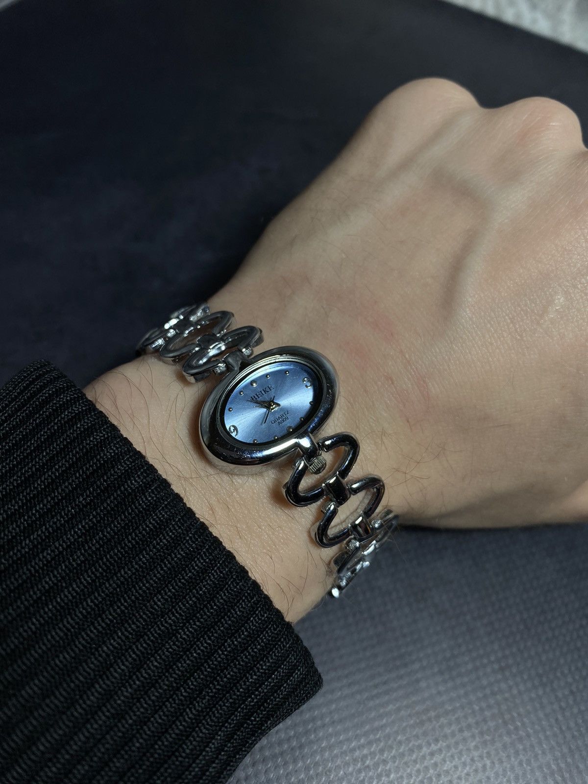 Jewelry Vintage Stainless Steel Quartz Watch | Timeless Design Size ONE SIZE - 2 Thumbnail