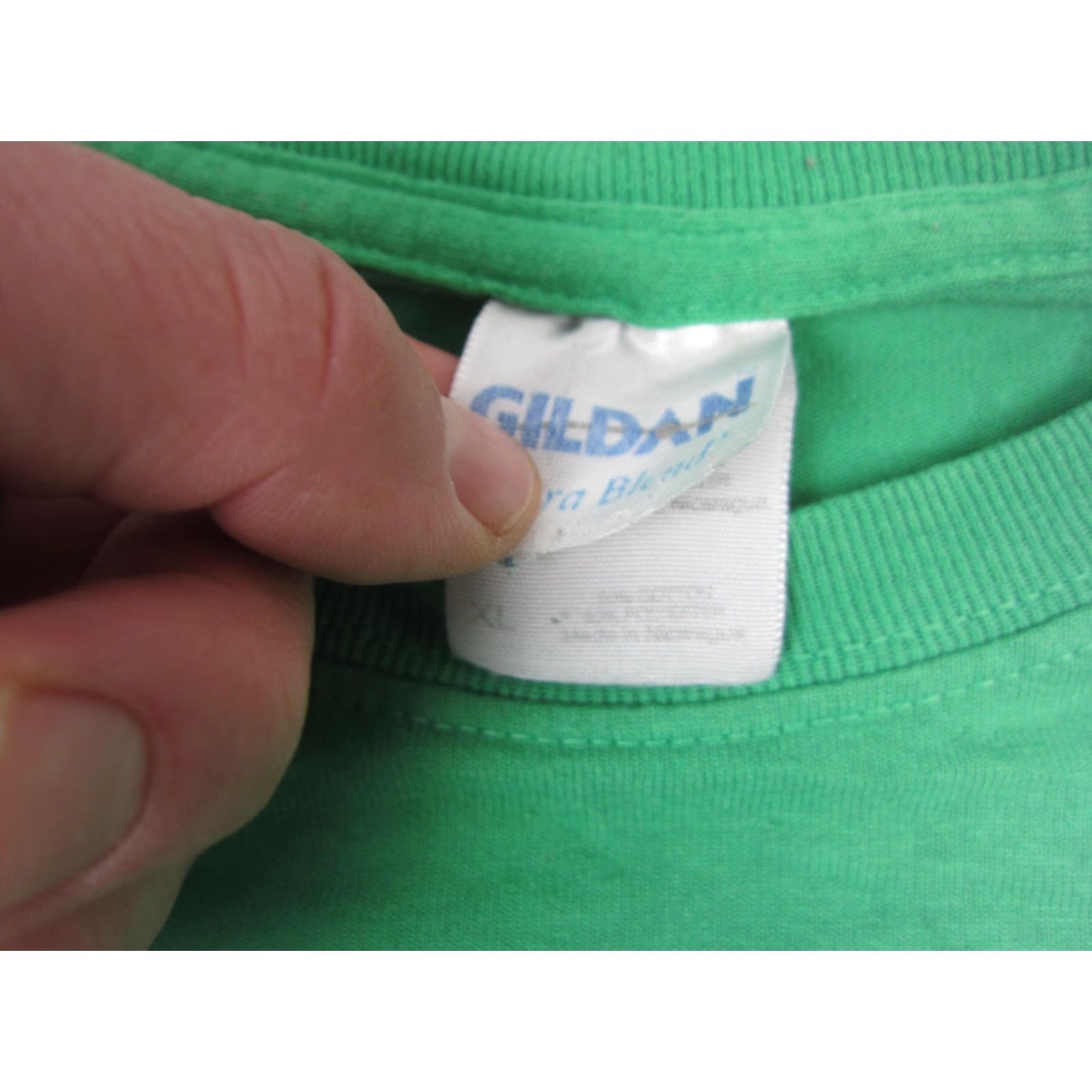 Gildan VINTAGE Gildan Shirt XL Green Mens 90s USA Funny Volleyball Short Sleeve Crew Neck T-Shirt Size US XL / EU 56 / 4 - 6 Thumbnail