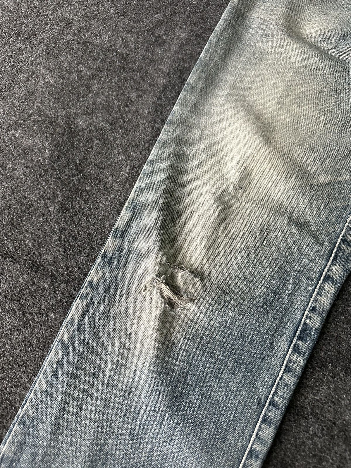 Guess × Vintage Vintage Guess Denia Usa Distressed Denim D227 Size US 33 - 6 Thumbnail