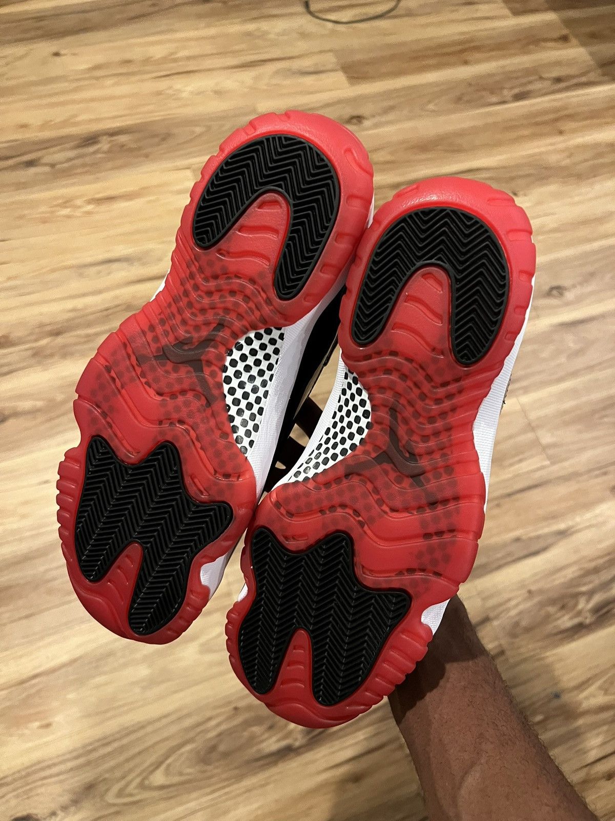 Jordan Brand Jordan 11 Retro Playoffs Bred (2019) Size US 11.5 / EU 44-45 - 3 Thumbnail