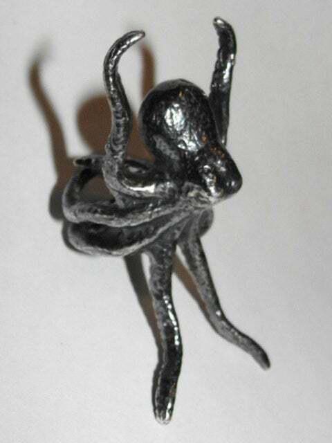 Designer Sterling Silver Octopus Cocktail Ring Size ONE SIZE - 1 Thumbnail