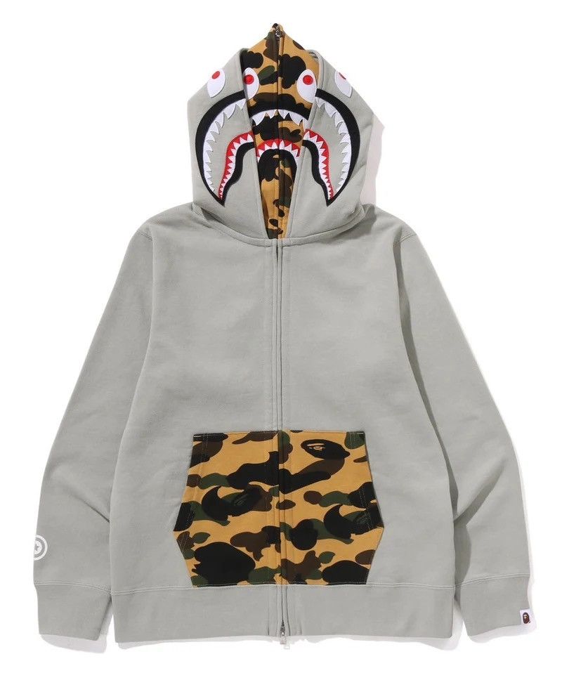Bape Bape Shark Zip Hoodie Size ONE SIZE - 2 Thumbnail