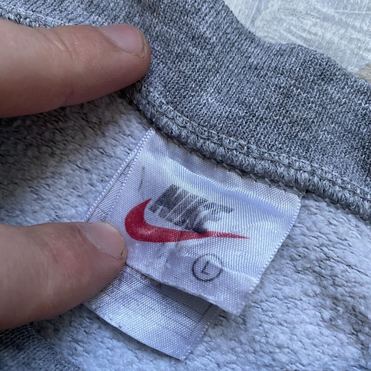 Nike Bundle Vintage 90s Nike boxy cropp sweatshirt x T-shirt Y2K Size US L / EU 52-54 / 3 - 10 Thumbnail