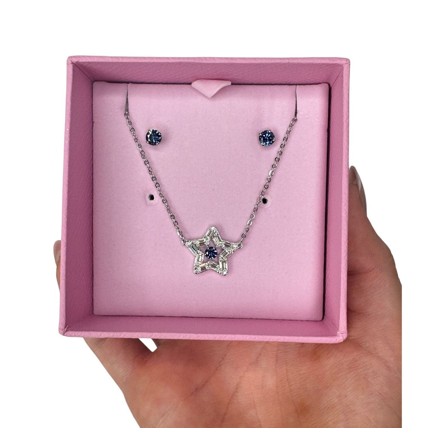 Swarovski Swarovski Stella Set Mixed cuts, Star Necklace with Earrings Size ONE SIZE - 1 Thumbnail