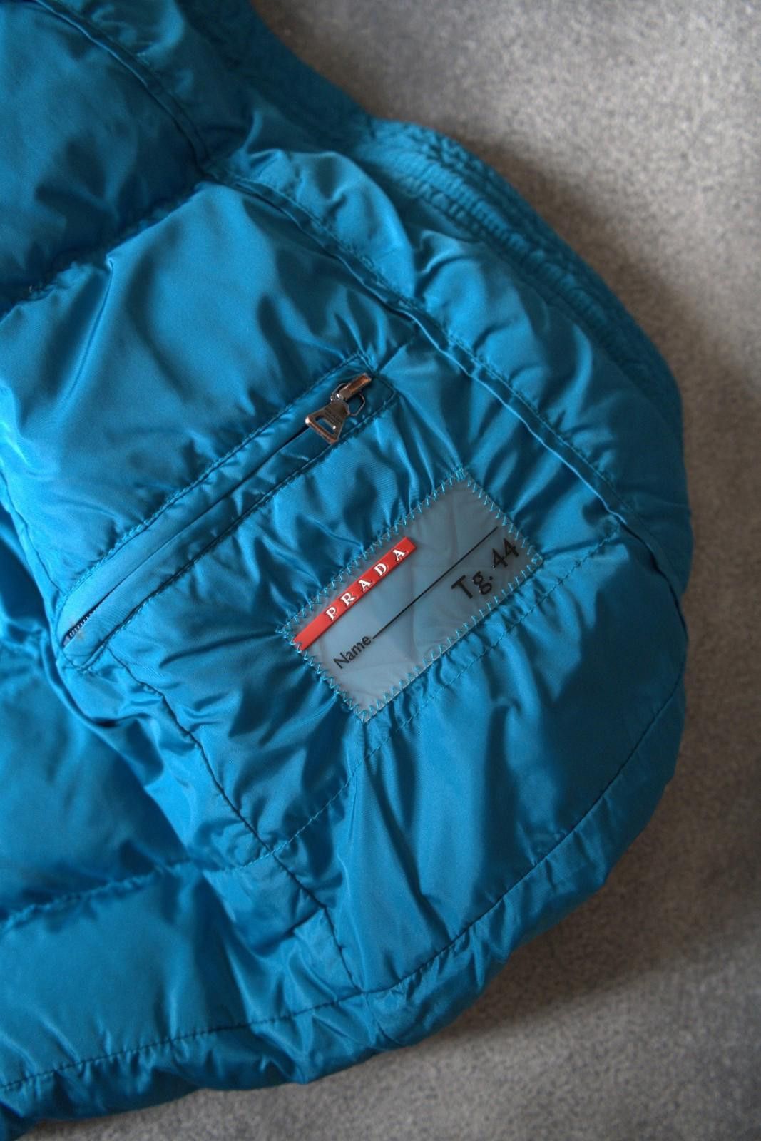 Prada Prada Puffer Down Triangel Logo Vest / Gillet Women IT44 Size M / US 6-8 / IT 42-44 - 11 Thumbnail