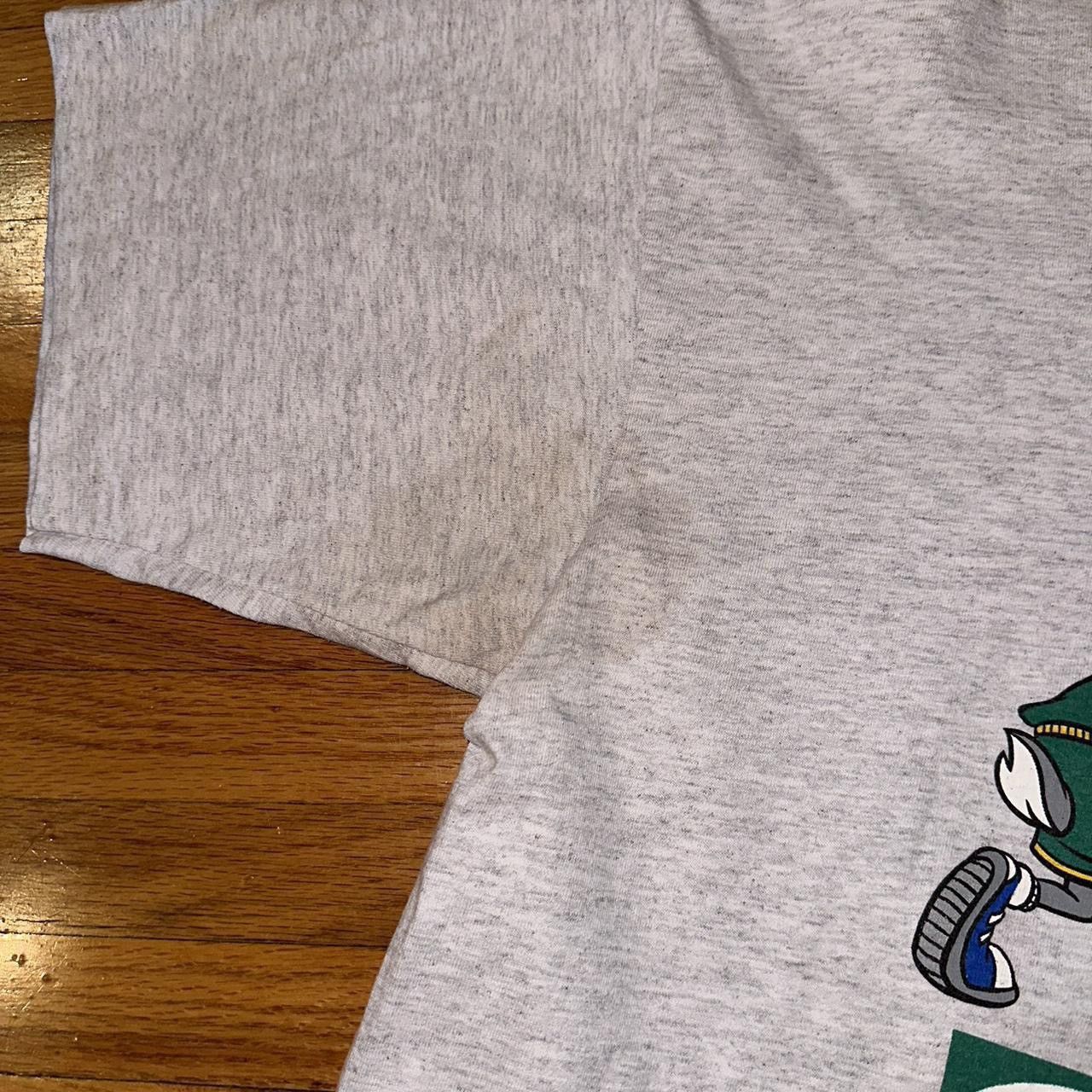 Acme Clothing Vintage 1991 Bugs vs Taz One on One Acme Clothing T-Shirt Size US XL / EU 56 / 4 - 3 Thumbnail
