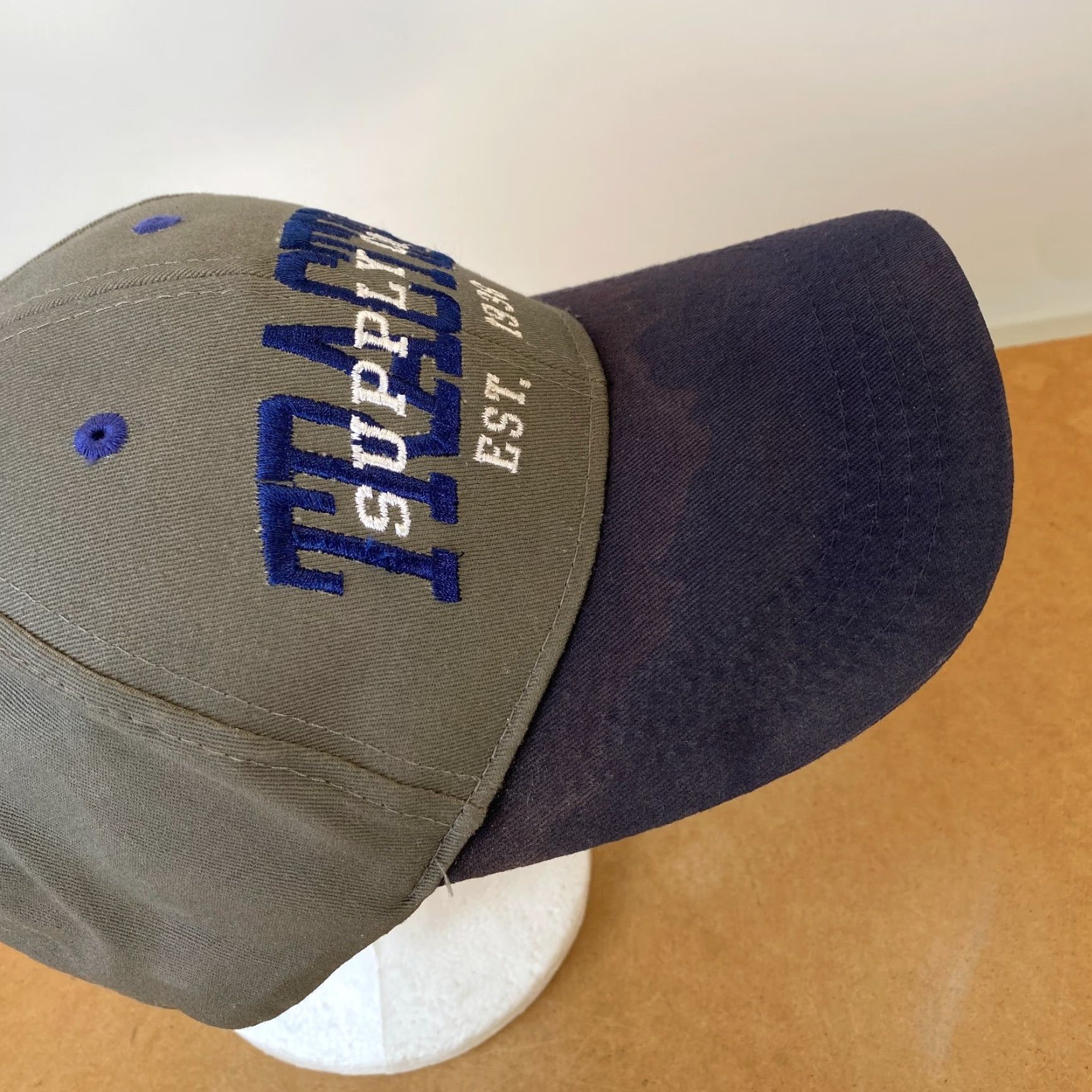 Vintage VINTAGE Tractor Supply Co Strapback Dad Hat Spellout University Gray Blue Adjustable Unisex Adults Baseball Cap Mens Size ONE SIZE - 7 Thumbnail