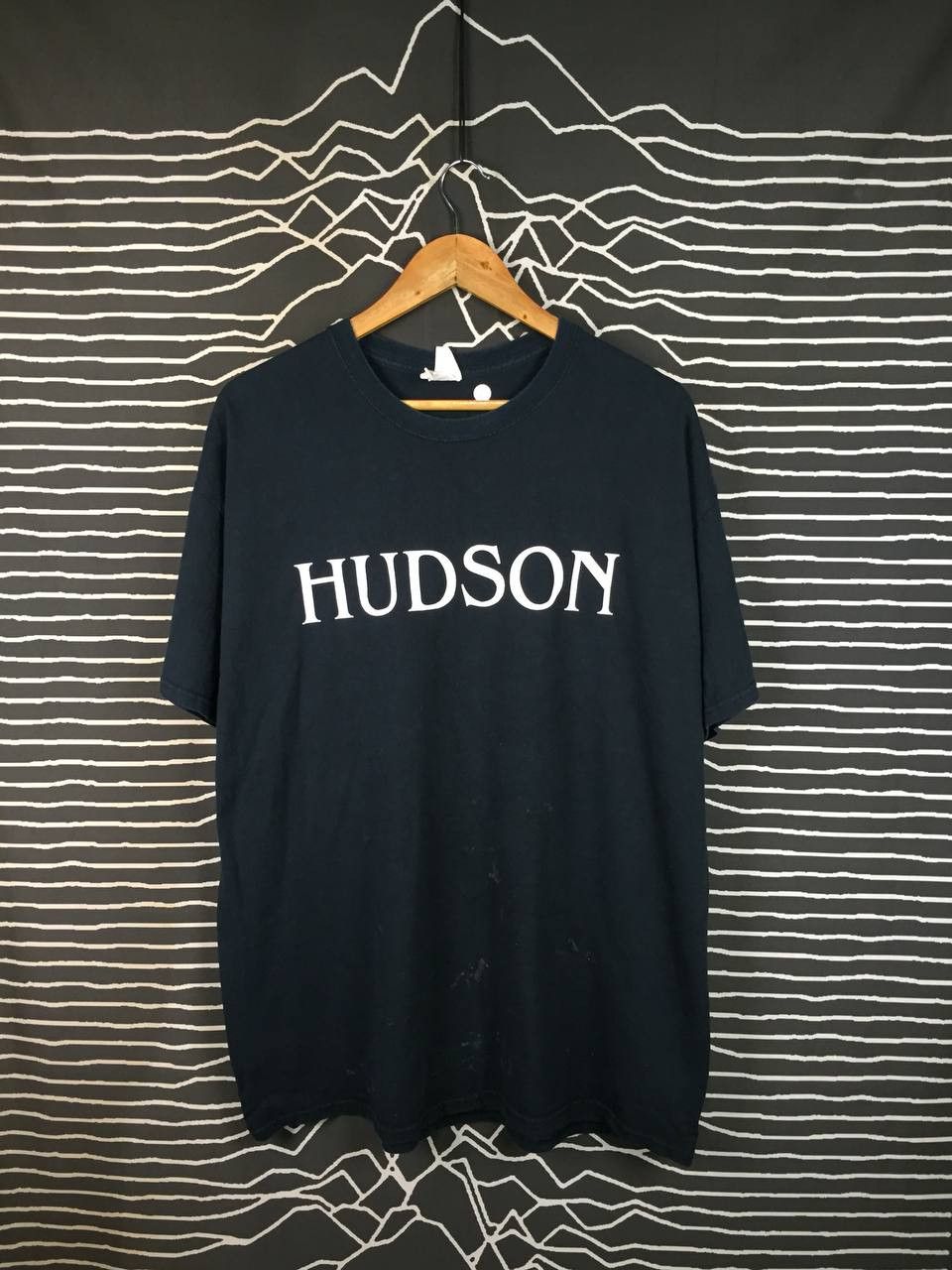 Vintage Vtg Hudson Shark Sailing Performance Gear Promo Tee Size US XL / EU 56 / 4 - 2 Thumbnail