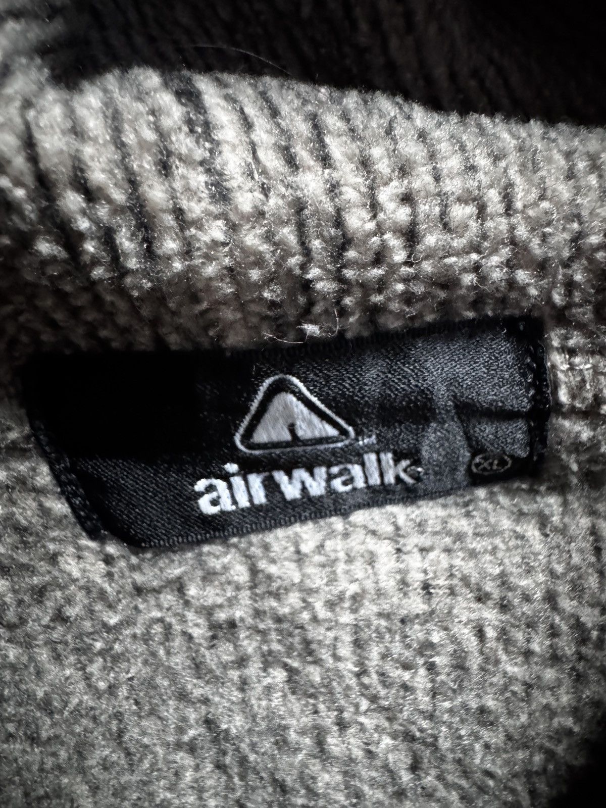 Airwalk × Vintage Vintage Corduroy Airwalk Crewneck Hoodie Size US L / EU 52-54 / 3 - 6 Thumbnail