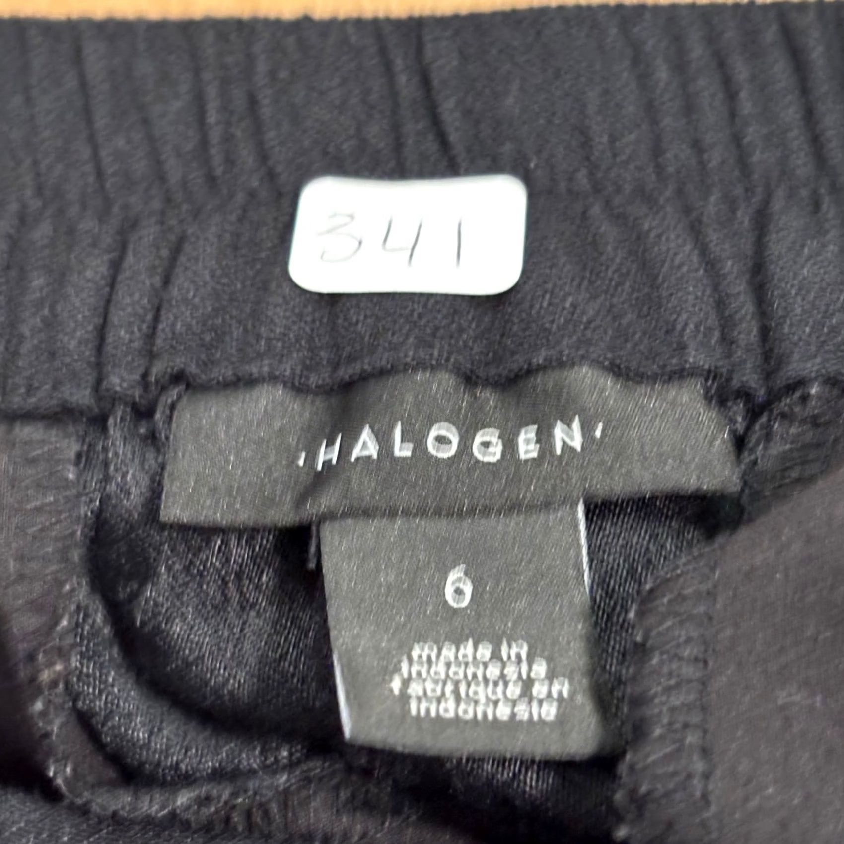Vintage Halogen Black Ankle Trousers Elastic Waist Pockets Slim Tapered Dress Pants Size 6 Womens Modern Workwear Size 28" / US 6 / IT 42 - 2 Thumbnail