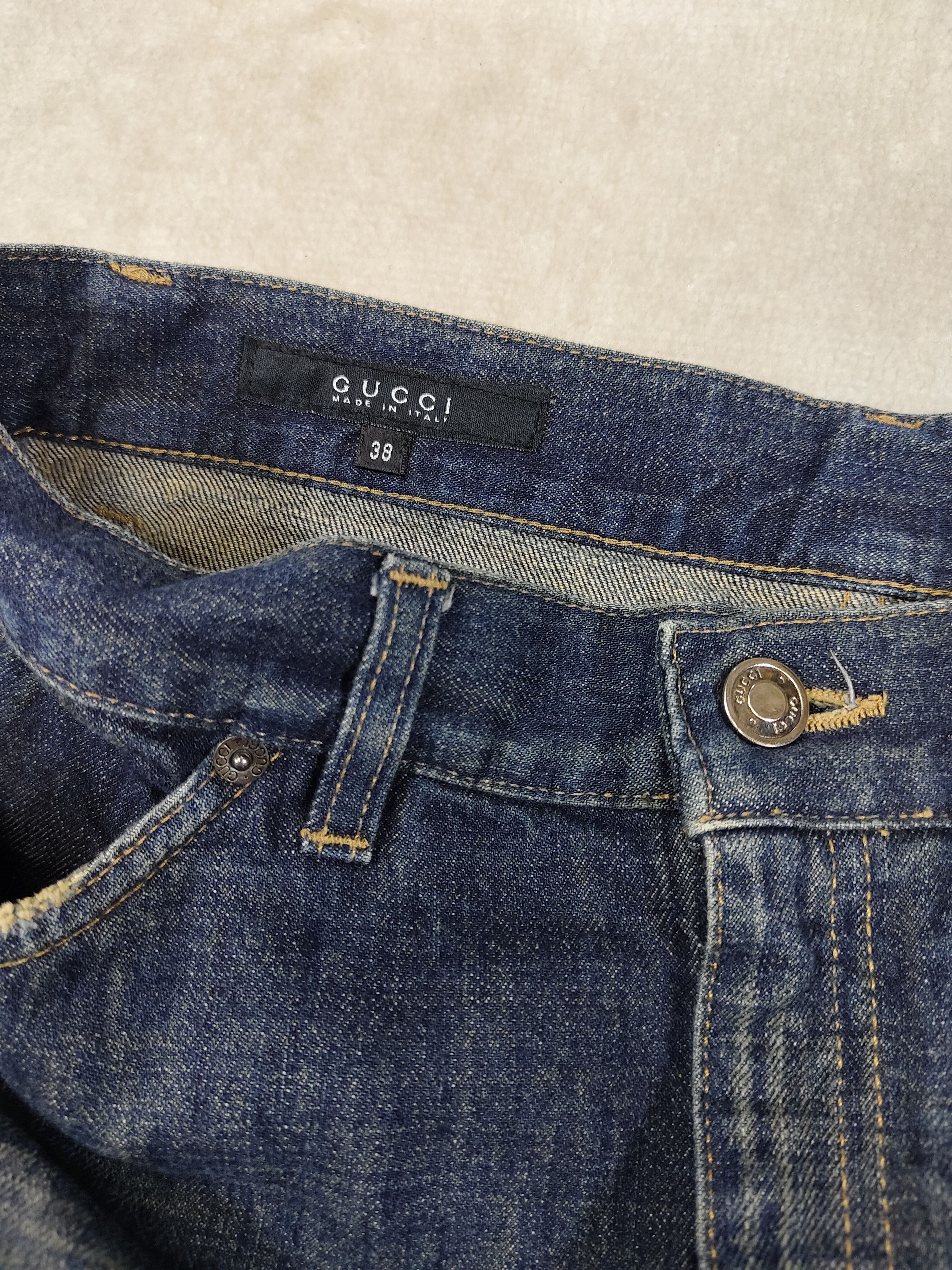 Gucci 00s Gucci 🔥Y2K Embroidered G Back Pocket Denim Skirt Size 30" / US 8 / IT 44 - 4 Thumbnail
