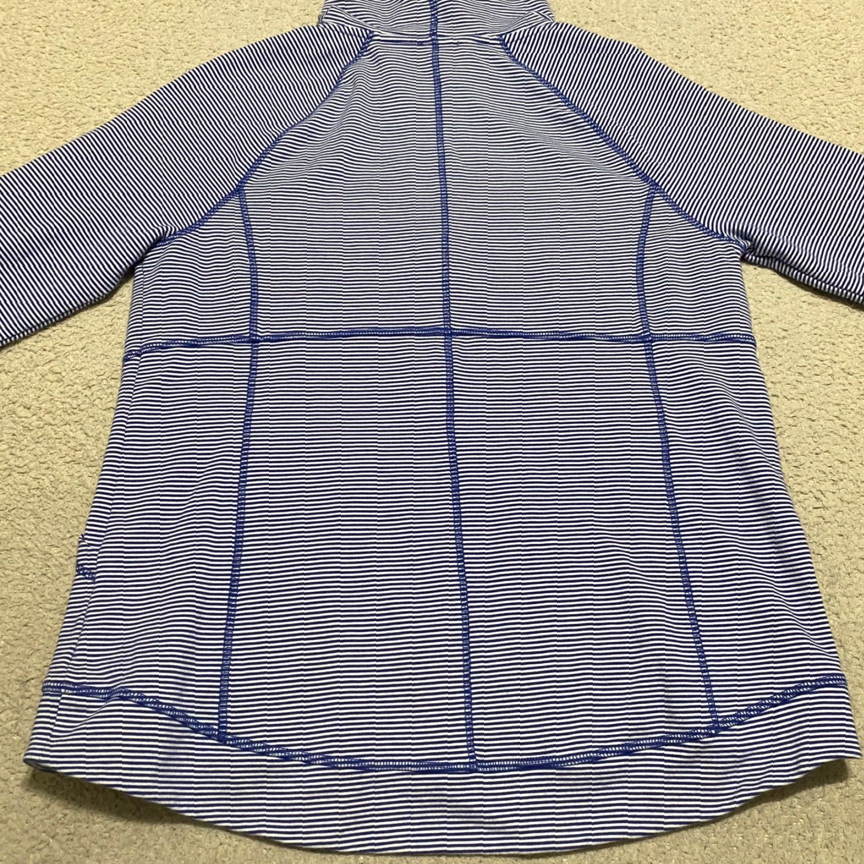 Talbots T by Talbots Hoodie Womens Large Striped Zip Up Sweatshirt Stretch Activewear Size L / US 10 / IT 46 - 2 Thumbnail