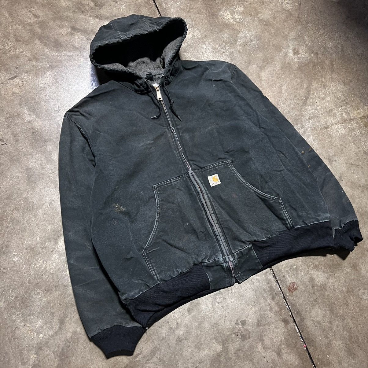 Carhartt Vintage Carhartt Hooded Active Jacket Black Faded Distressed Size US XXL / EU 58 / 5 - 2 Thumbnail