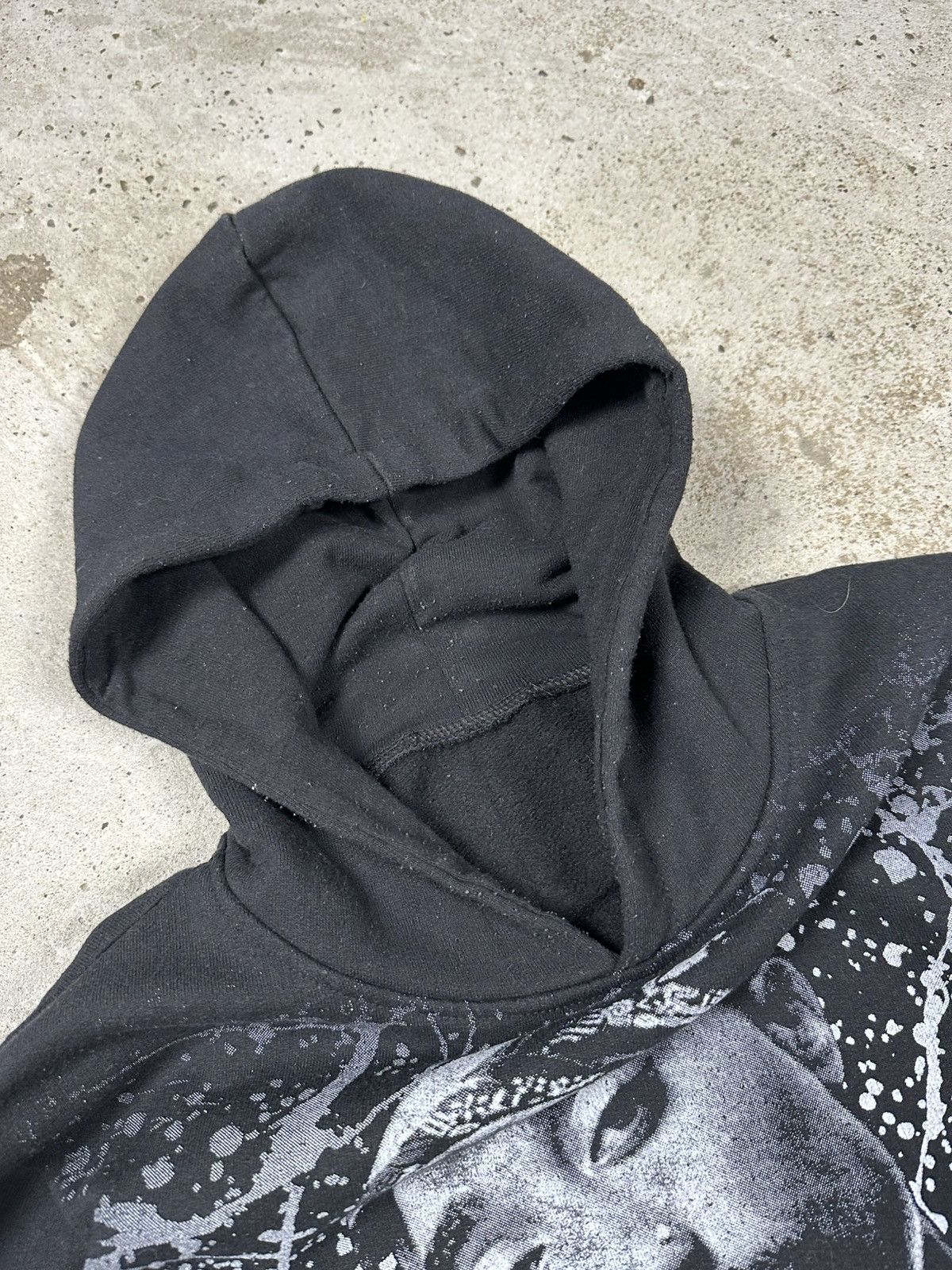 Band Tees × Rap Tees × Vintage Vintage Y2K Tupac 2 Pac Legacy All Over Print Hoodie Size US S / EU 44-46 / 1 - 7 Thumbnail