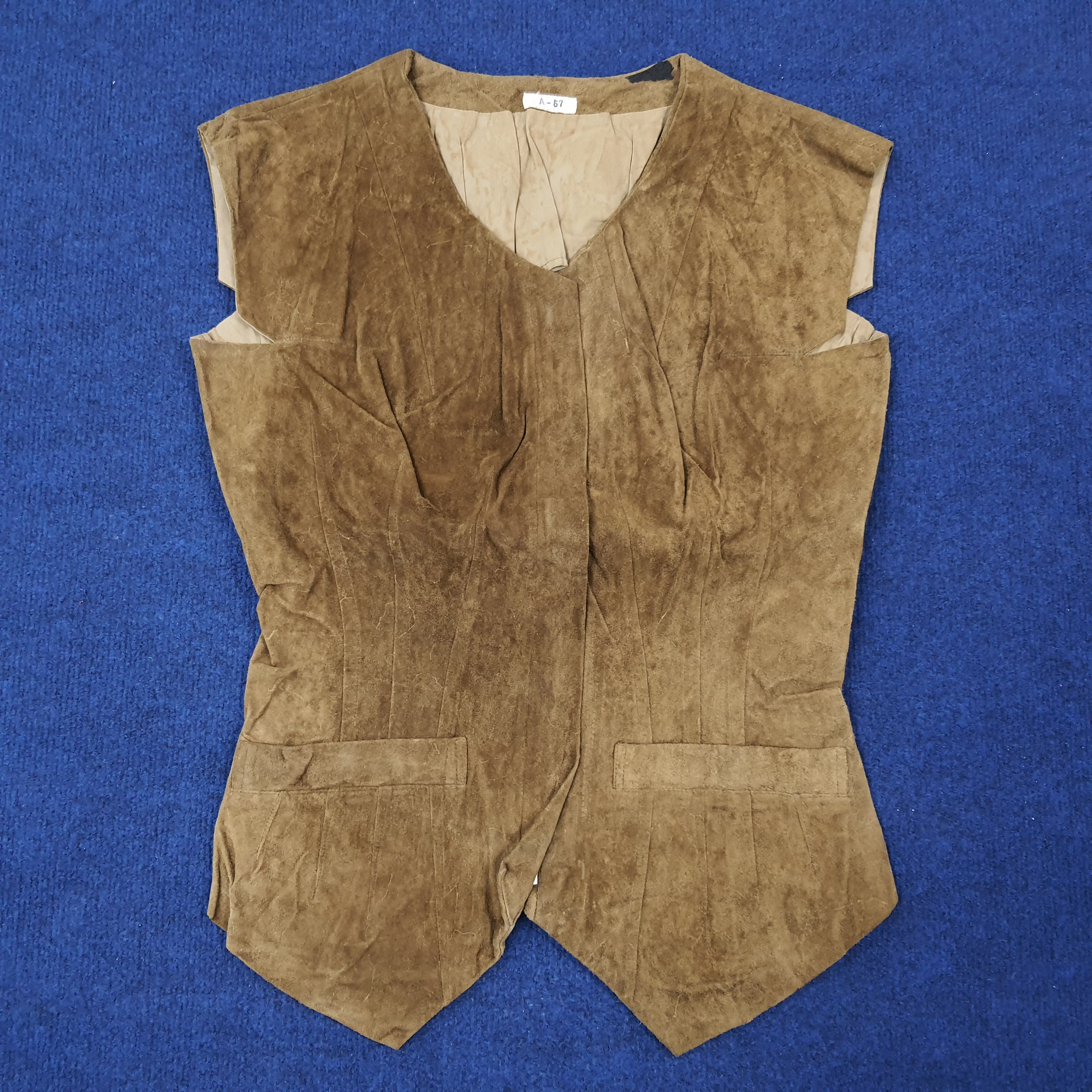Yohji Yamamoto Vintage Yohji Yamamoto A-57 Leather Skin Vest C242N7 Size US S / EU 44-46 / 1 - 1 Thumbnail