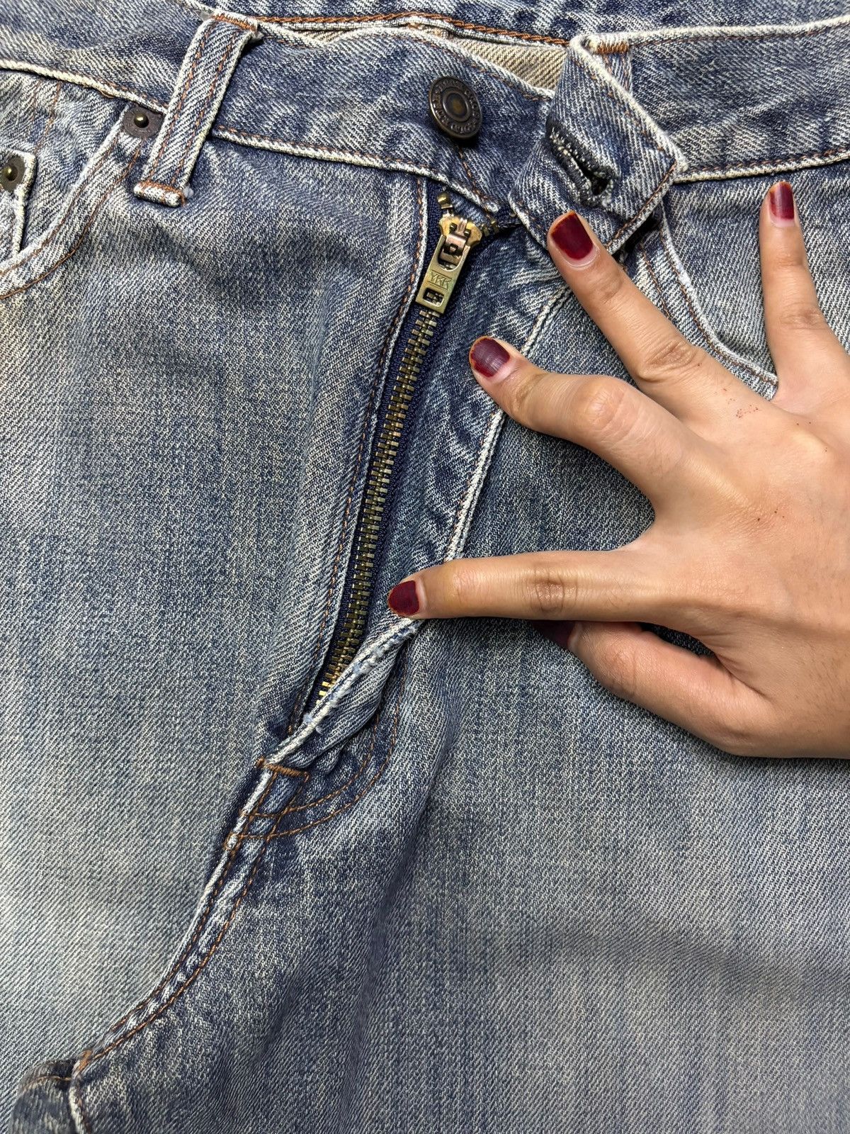 Japanese Brand Vintage Japanese Brand Distressed Baggy Jeans Size US 29 - 3 Thumbnail