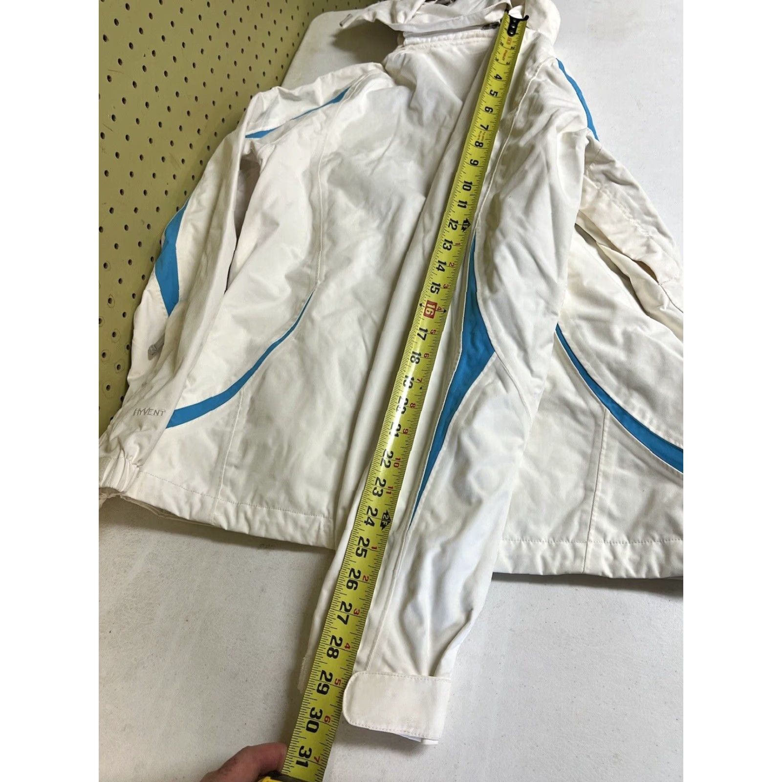 The North Face The North Face Womens Jacket Hyvent Medium White Hooded Ski Shell Vents Full Zip Size M / US 6-8 / IT 42-44 - 7 Thumbnail