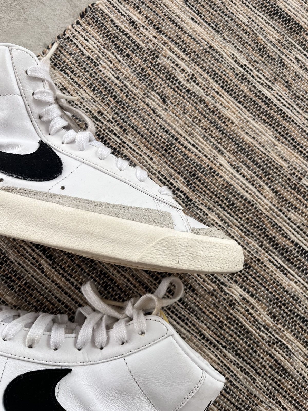 Nike Vintage Nike Blazer White Leather Sk8 Mid Sneakers y2K new Size US 10.5 / EU 43-44 - 4 Thumbnail