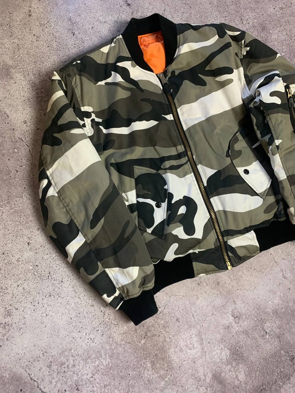 Vintage camo military USA bomber jacket alpha industries