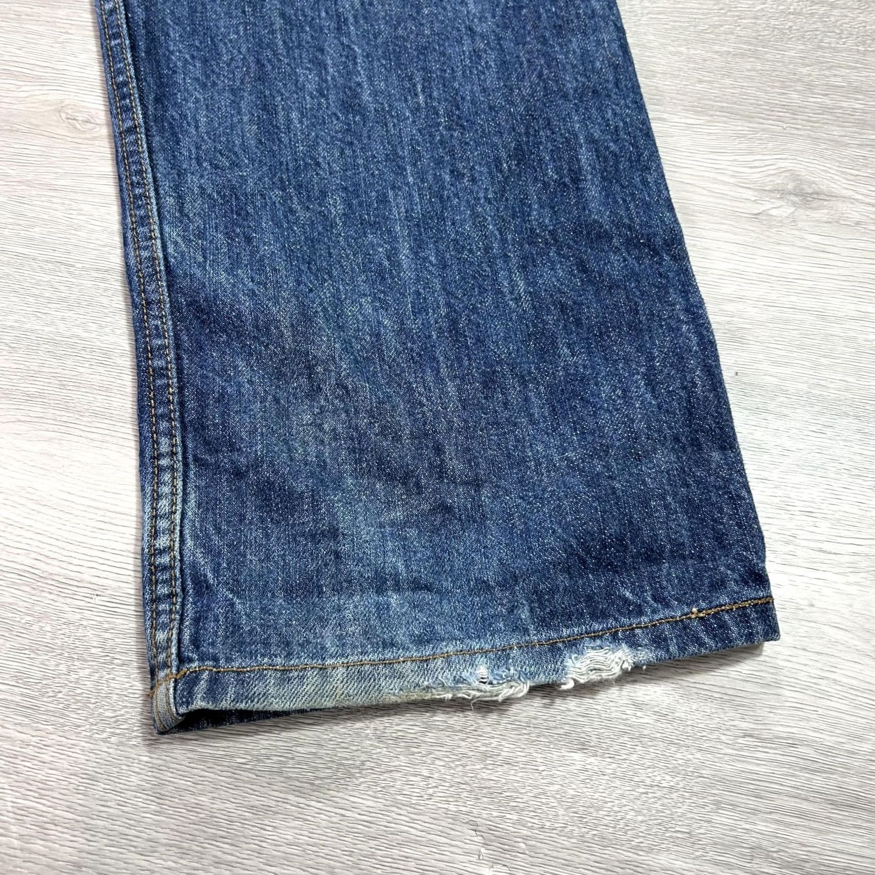 Levi's Levi's 501 Jeans Mens 38x31 Blue Button Fly Straight Leg Denim Red Tab Womens? Size US 38 / EU 54 - 6 Thumbnail