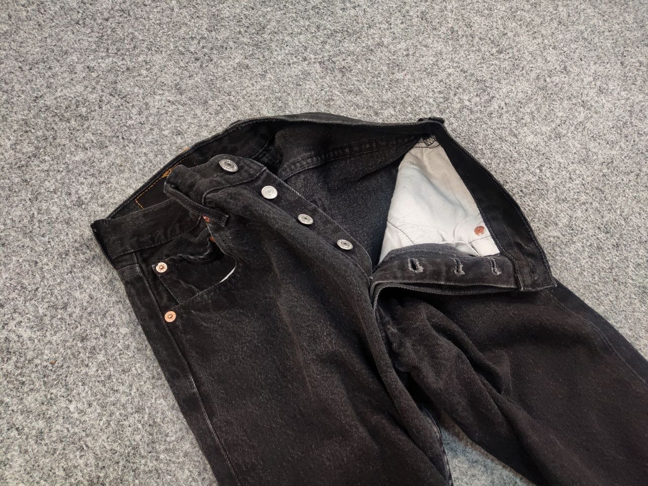 Levi's Vintage 90's Levis 501 Black Faded Denim Jeans Usa Style Size US 30 / EU 46 - 16 Thumbnail