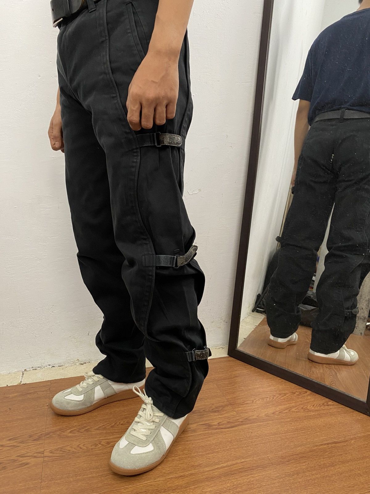 Issey Miyake Issey miyake bondage velcro pants Size US 30 / EU 46 - 5 Thumbnail