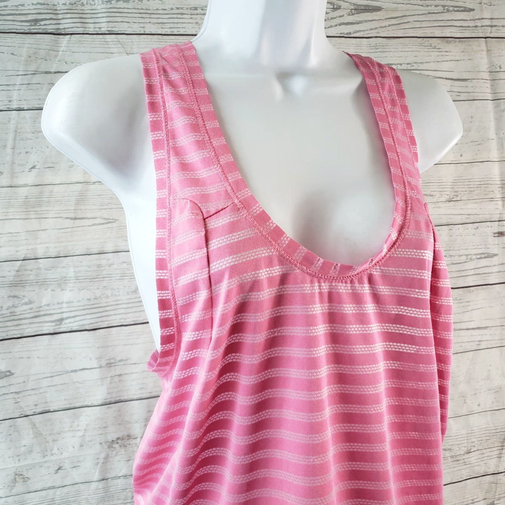 Pinko Zyia Tank Womens Nimbus Split Back Size L Pink Striped Scoop Neck VINTAGE? No—Activewear Size ONE SIZE - 2 Thumbnail