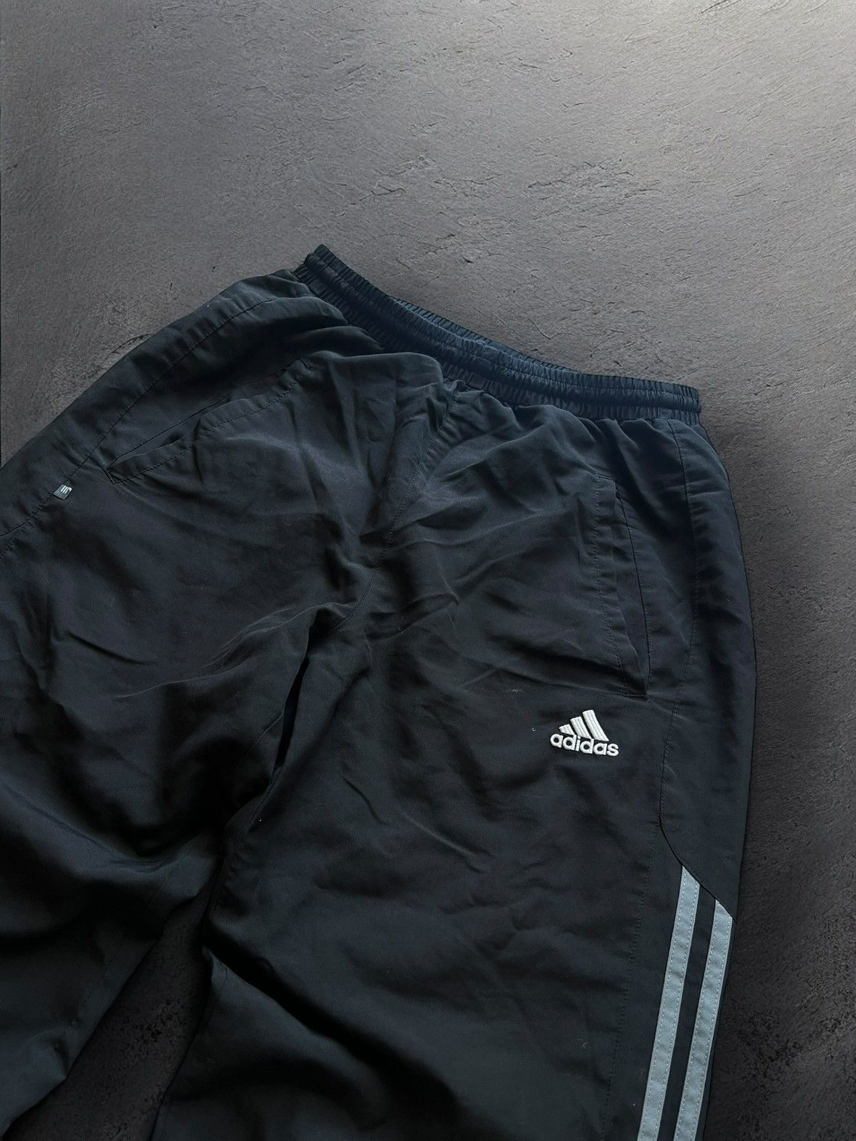 Adidas × Vintage Vintage Y2K Adidas Nylon Parachute Pants Drill Size US 32 / EU 48 - 2 Thumbnail