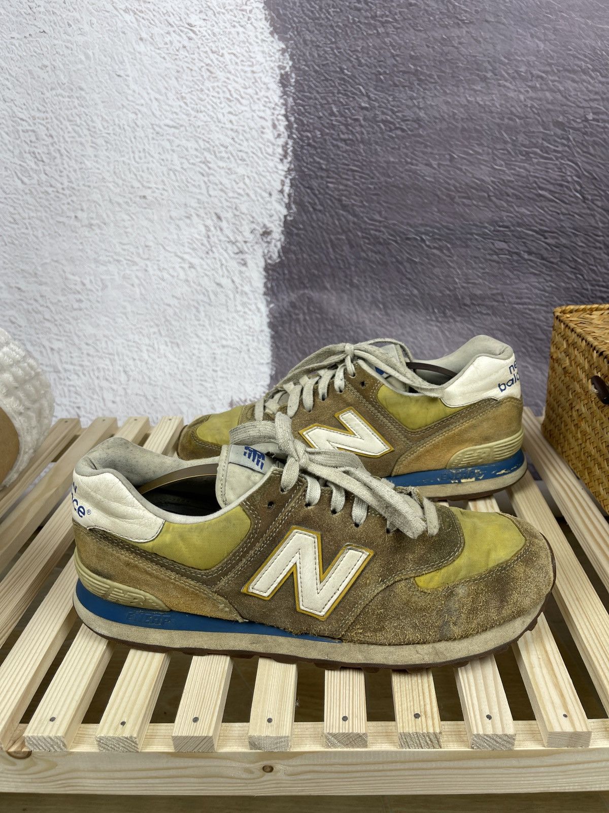 New Balance New balance vintage thrashed used worn distressed sneakers Size US 8.5 / EU 41-42 - 5 Thumbnail