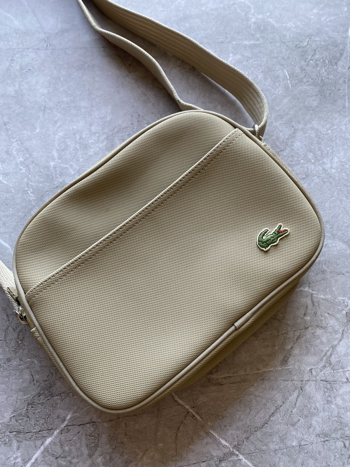 Lacoste Vintage Y2K Lacoste Crossbody Messenger Bag Adjustable Strap Size ONE SIZE - 3 Thumbnail