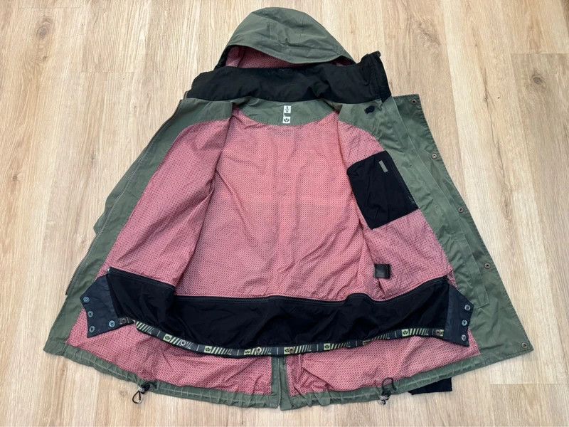 Norrona Norrona Whiteout Tolstoy GTX Gore-Tex Jacket Trekking L Size US L / EU 52-54 / 3 - 3 Thumbnail
