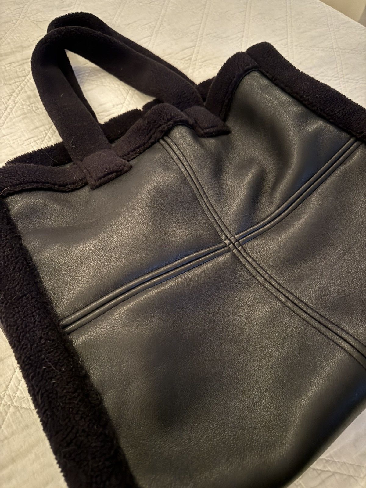 STAND STUDIO STAND STUDIO Black Faux-Shearling Large Lola Tote Size ONE SIZE - 2 Thumbnail