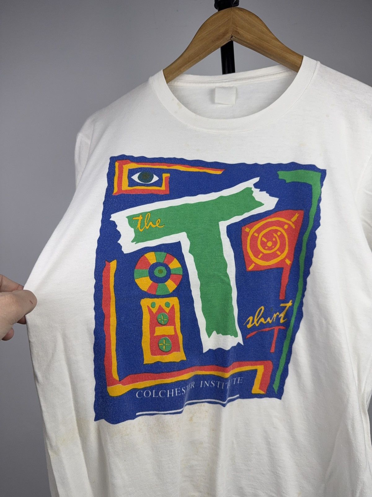 Vintage Vintage RETRO 90s Colchester Institute Art Graphic T-Shirt Size US M / EU 48-50 / 2 - 3 Thumbnail