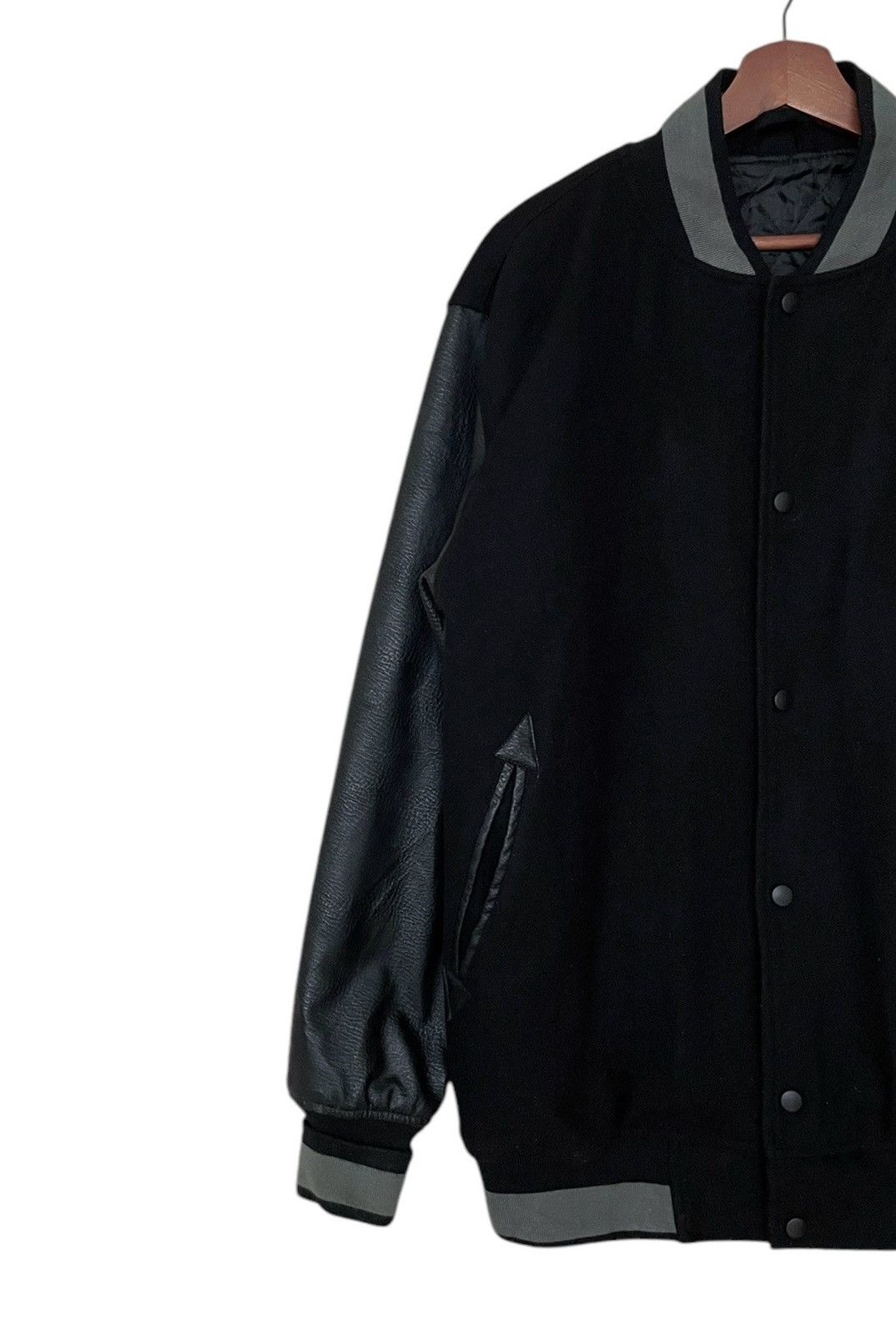 Japanese Brand Vintage Brand Octopusarmy Leather Varsity Jacket 2000s Size US XL / EU 56 / 4 - 5 Thumbnail