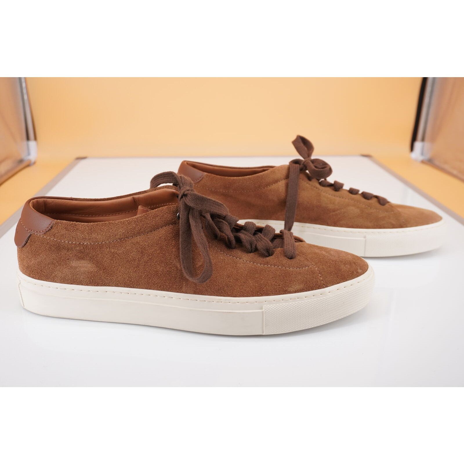 Good Man Brand Good Man Brand Edge Lo Brown Suede Top Sneakers SZ 11 $275 Size US 11 / EU 44 - 10 Thumbnail