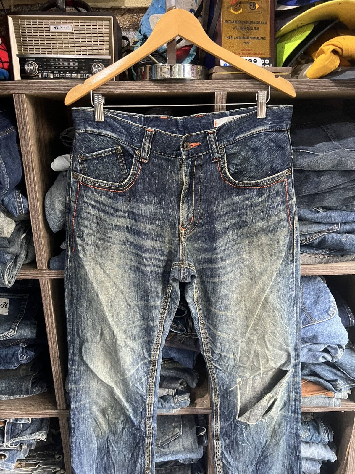 Edwin 🔥Edwin Exclusive Vintage Flared Distressed Denim Size US 34 / EU 50 - 4 Thumbnail